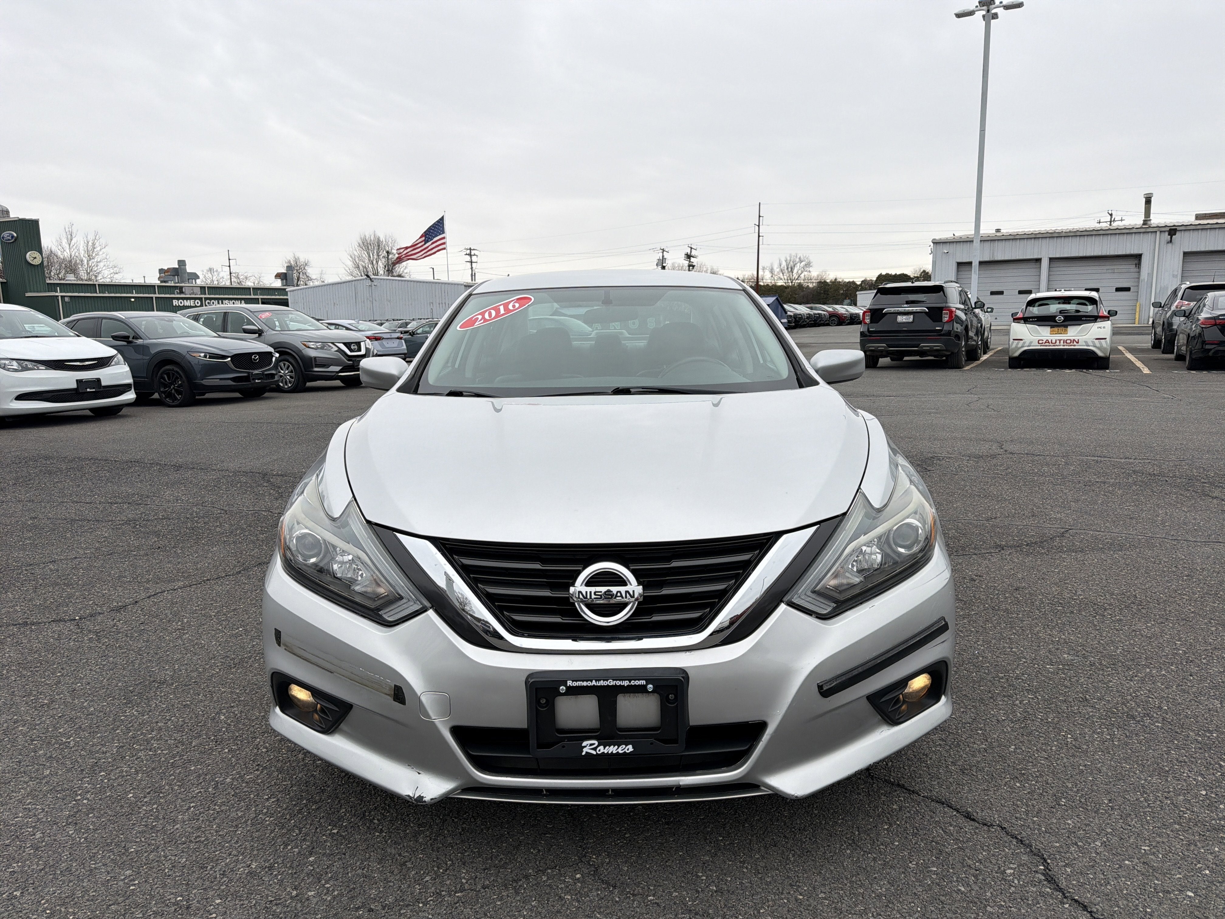 2016 Nissan Altima 2.5 SR
