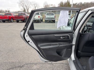 2016 Nissan Altima 2.5 SR