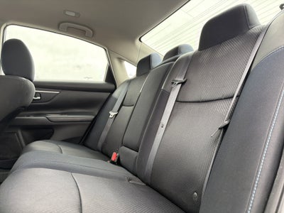 2016 Nissan Altima 2.5 SR