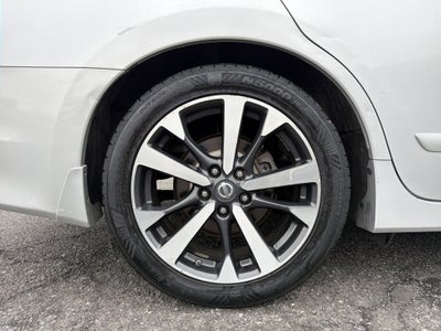 2016 Nissan Altima 2.5 SR