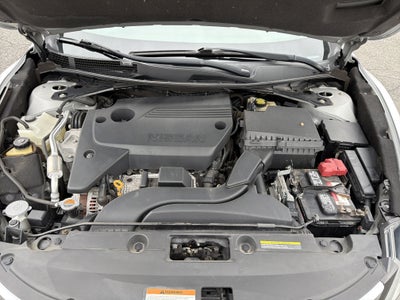 2016 Nissan Altima 2.5 SR