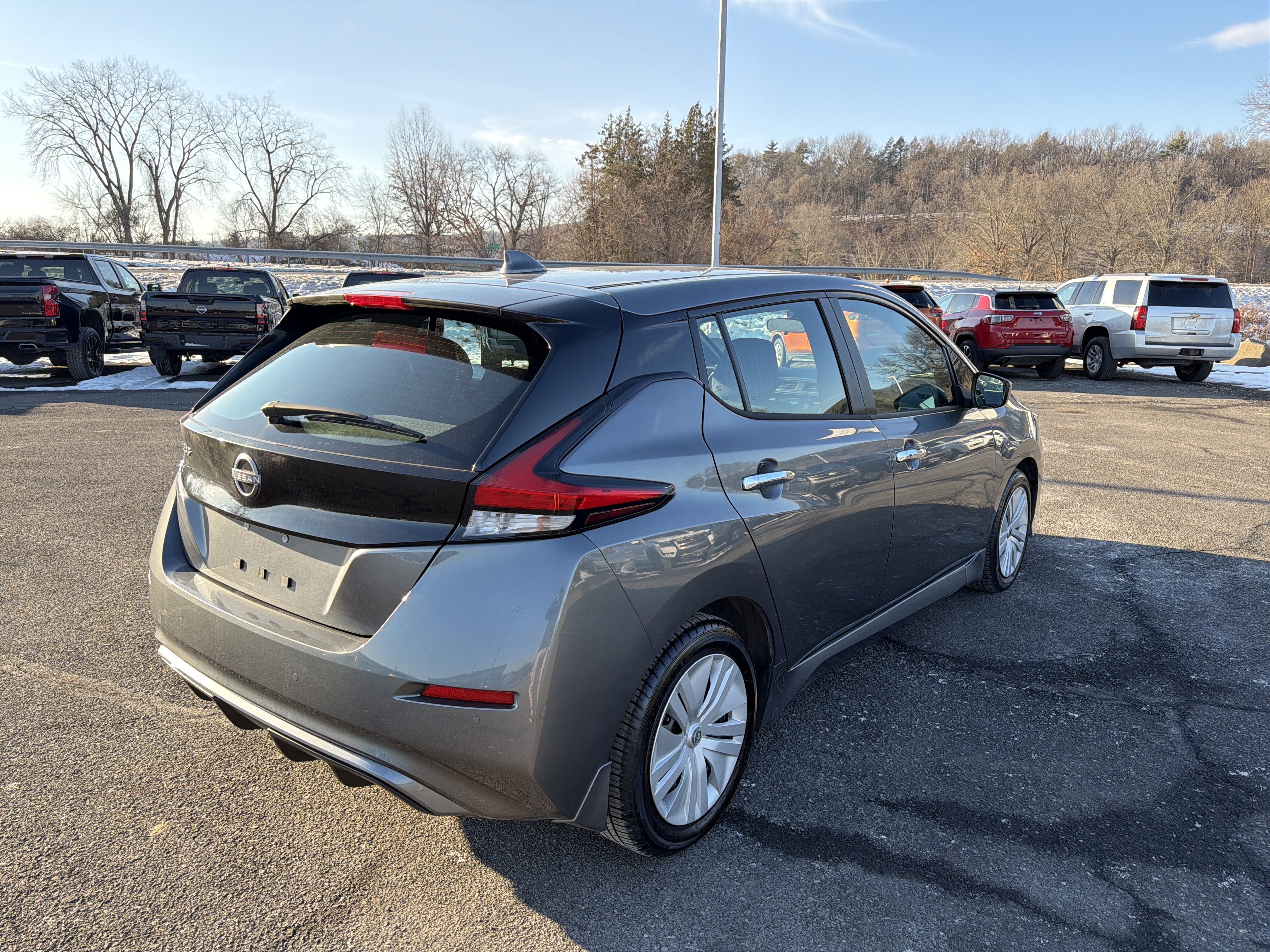 2025 Nissan Leaf S