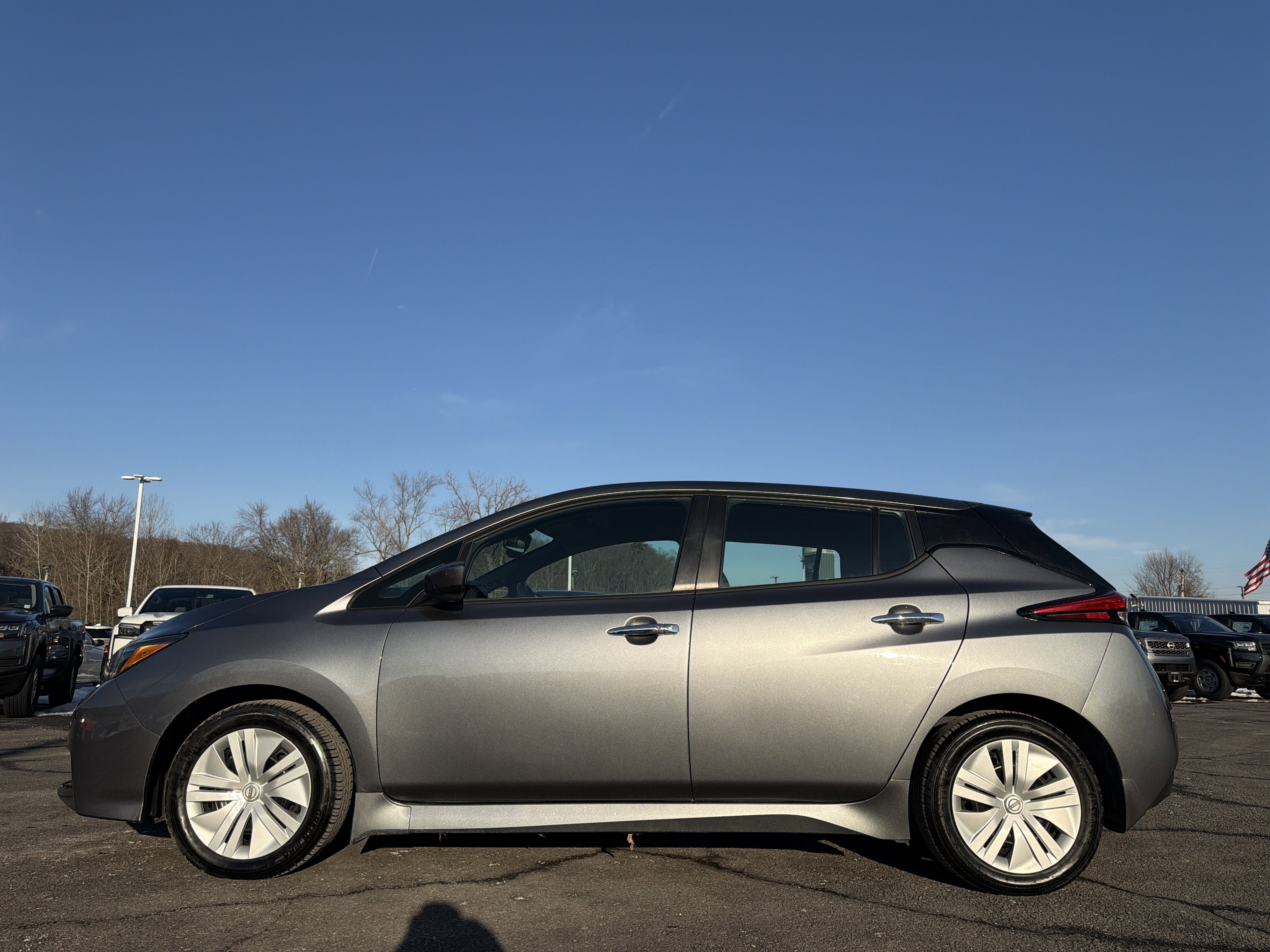 2025 Nissan Leaf S
