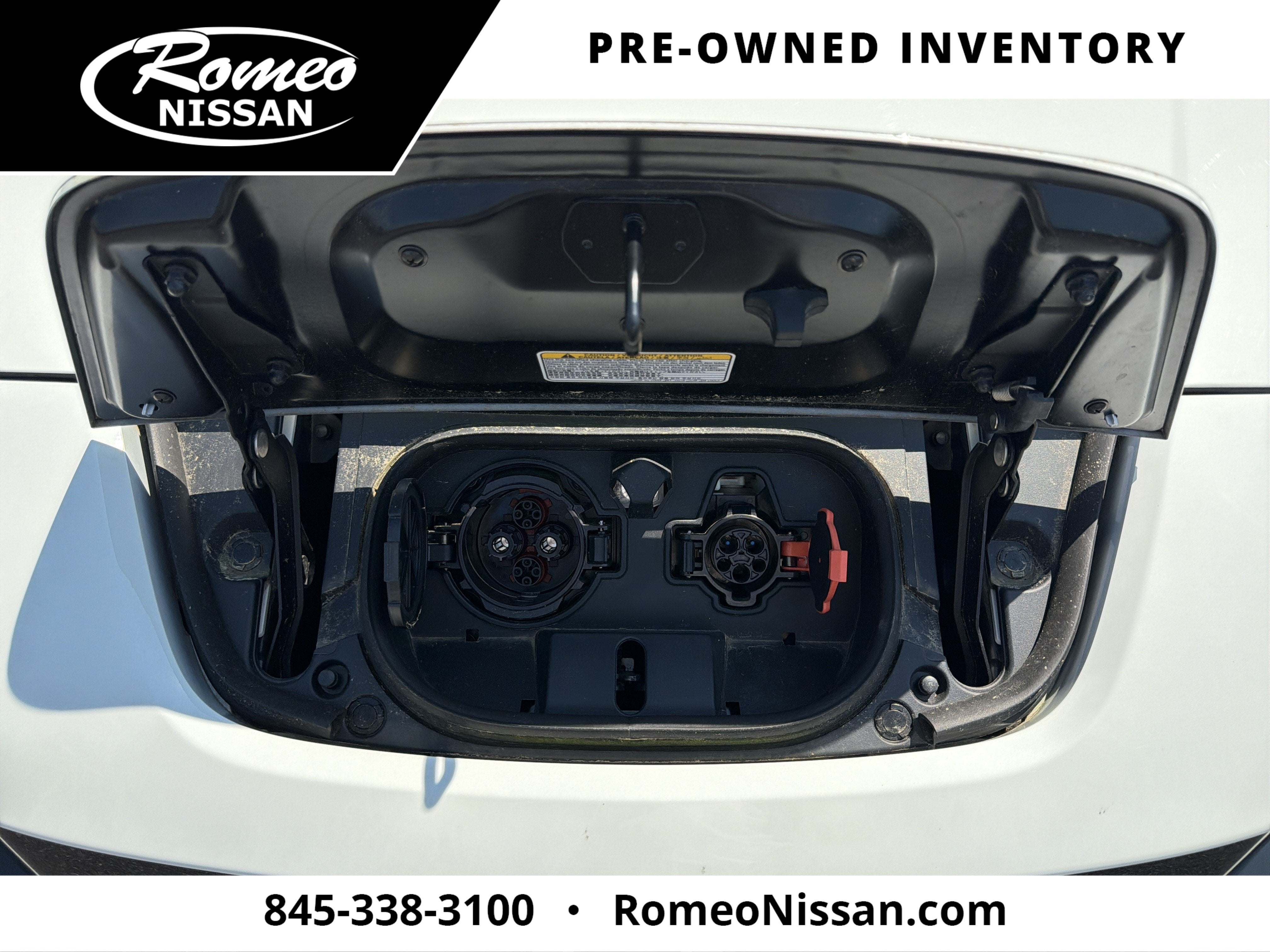 2023 Nissan Leaf S