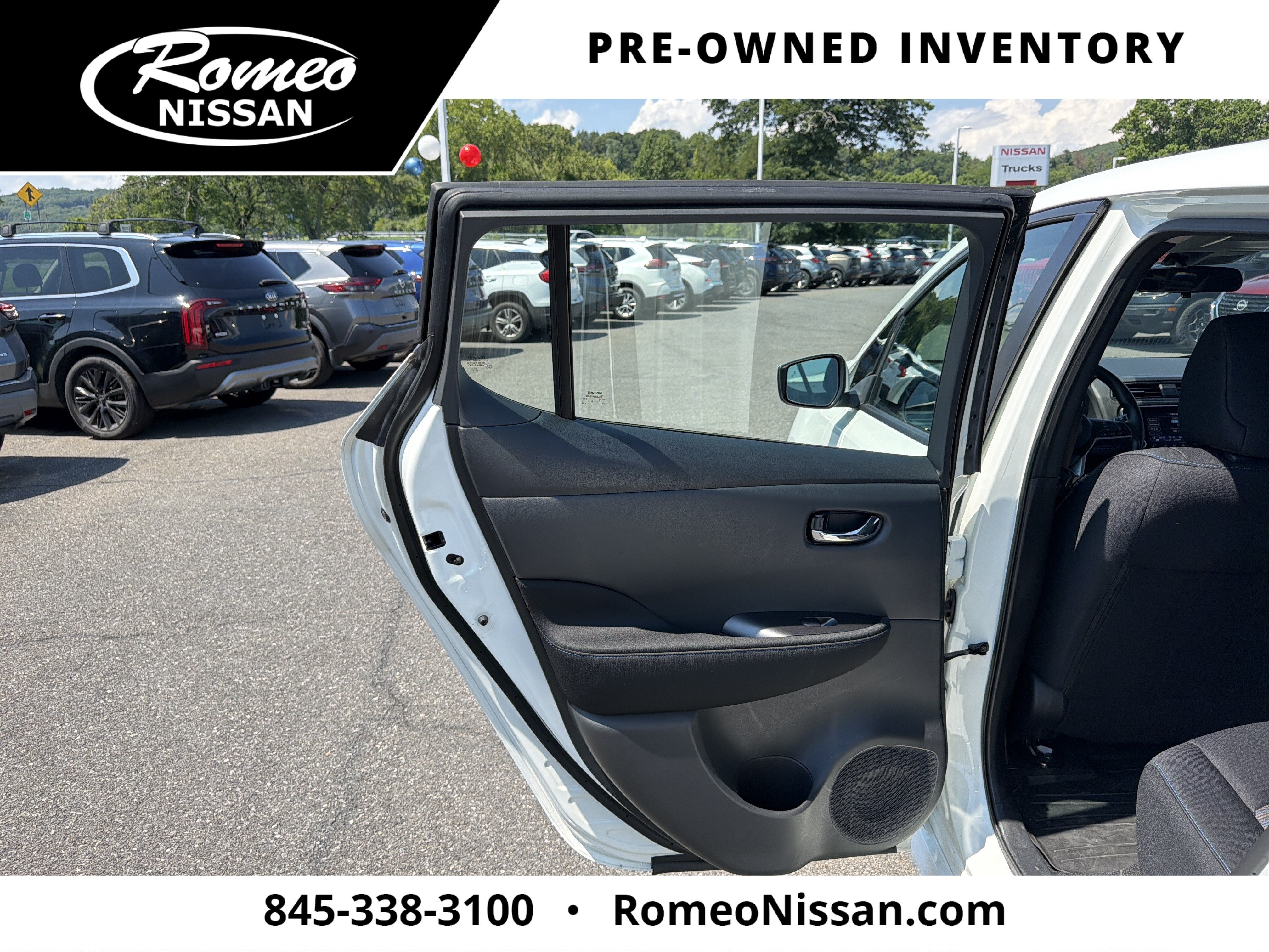 2023 Nissan Leaf S