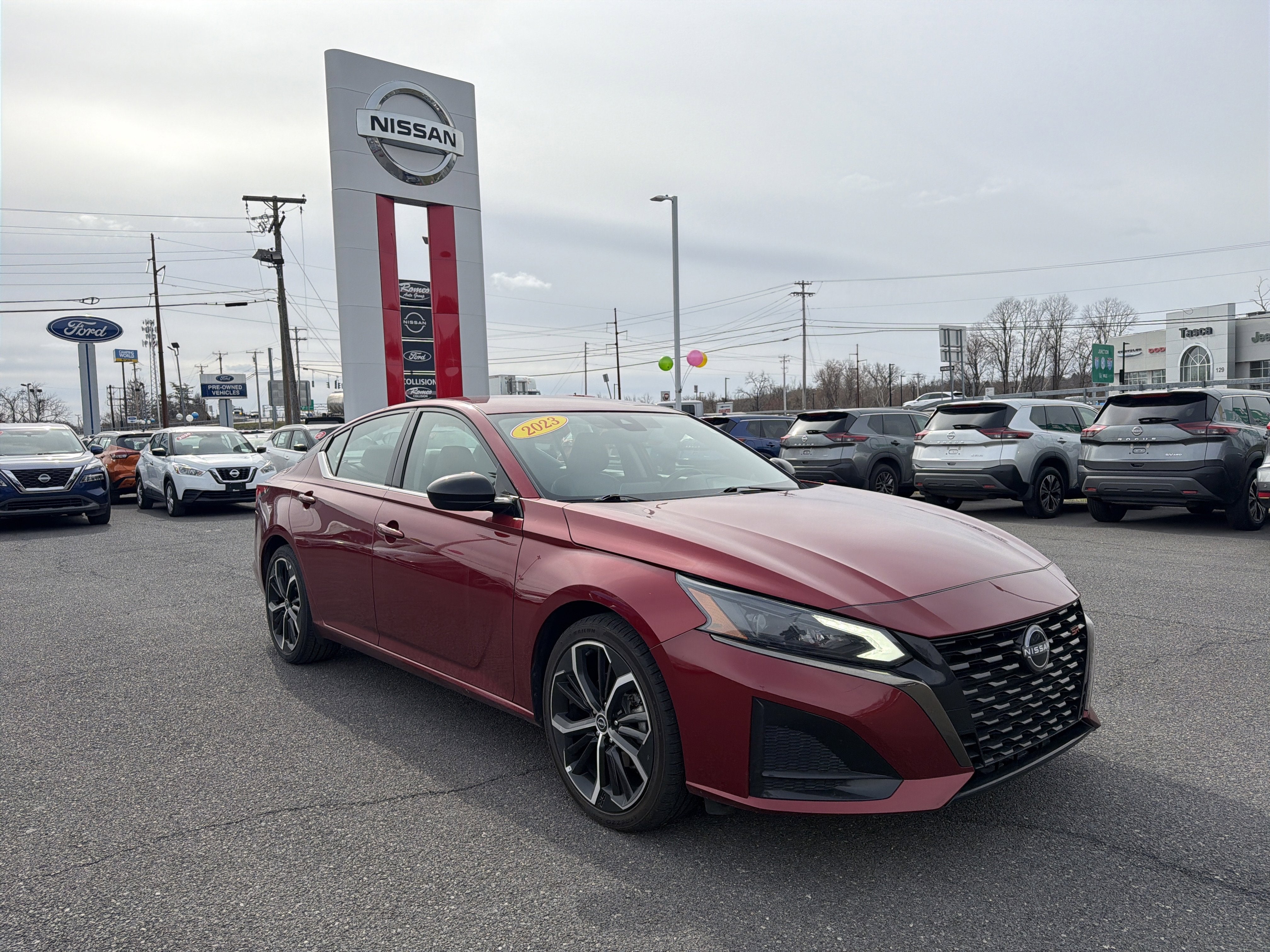 2023 Nissan Altima 2.5 SR