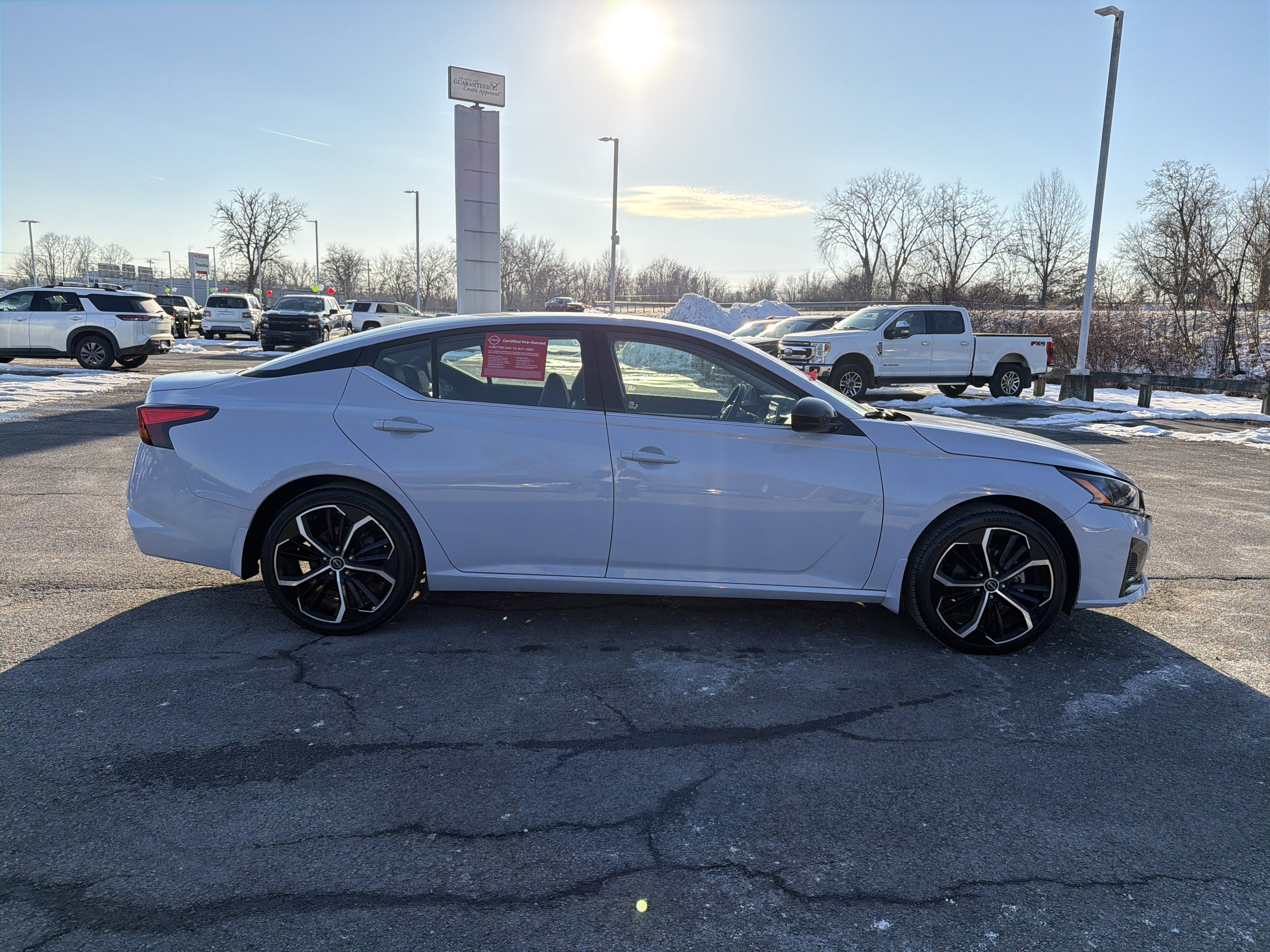 2024 Nissan Altima 2.5 SR