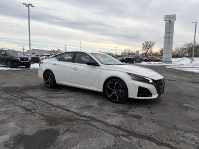 2024 Nissan Altima 2.5 SR