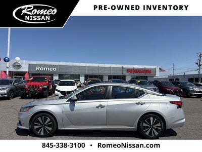 2022 Nissan Altima 2.5 SV