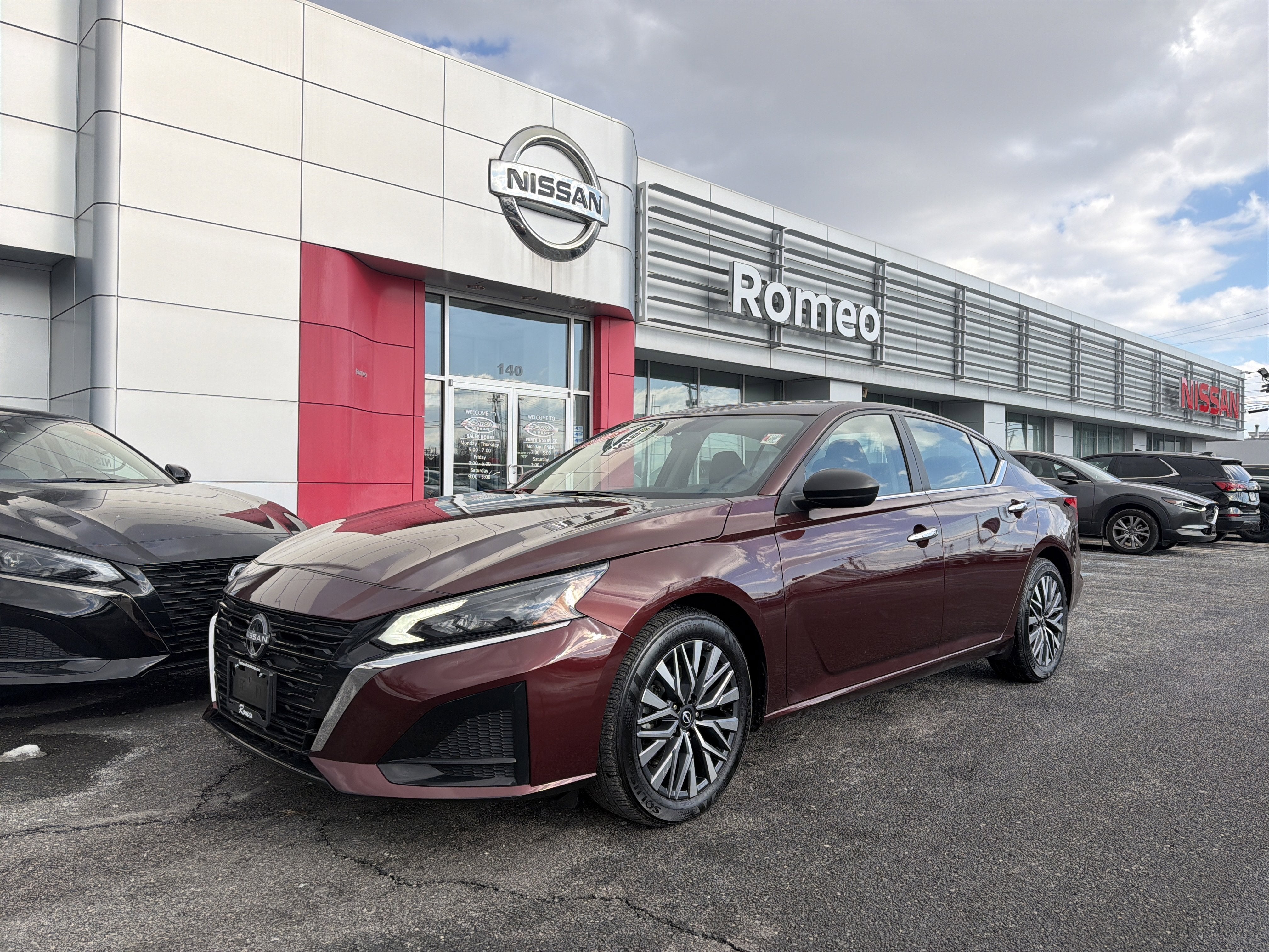 2025 Nissan Altima 2.5 SV