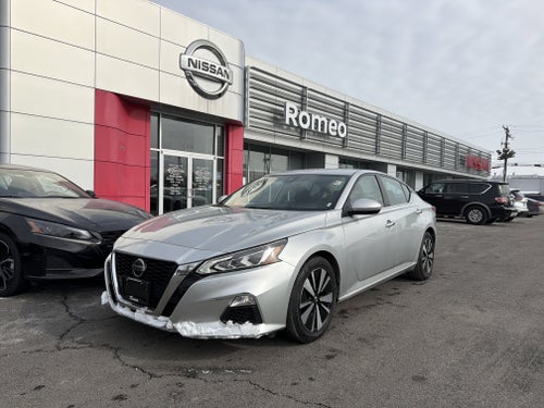 2022 Nissan Altima 2.5 SV