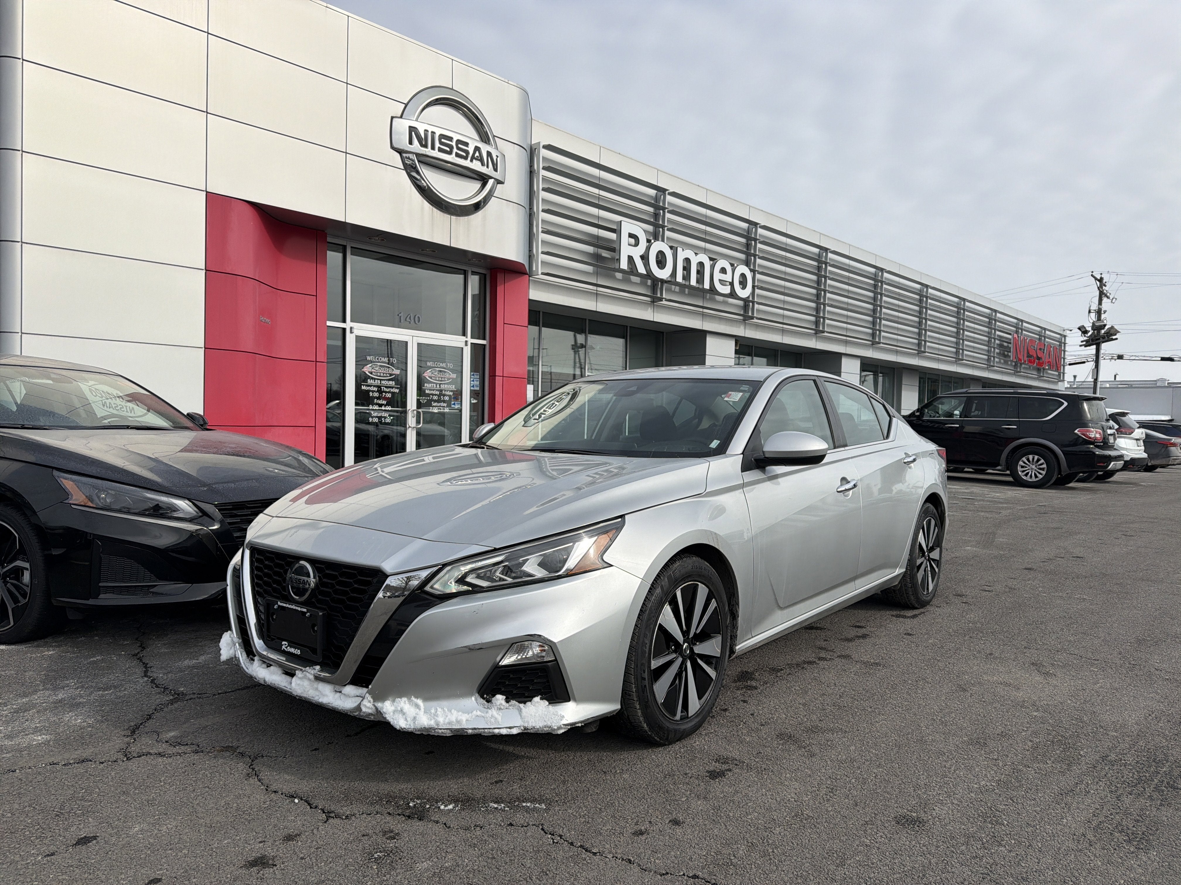 2022 Nissan Altima 2.5 SV