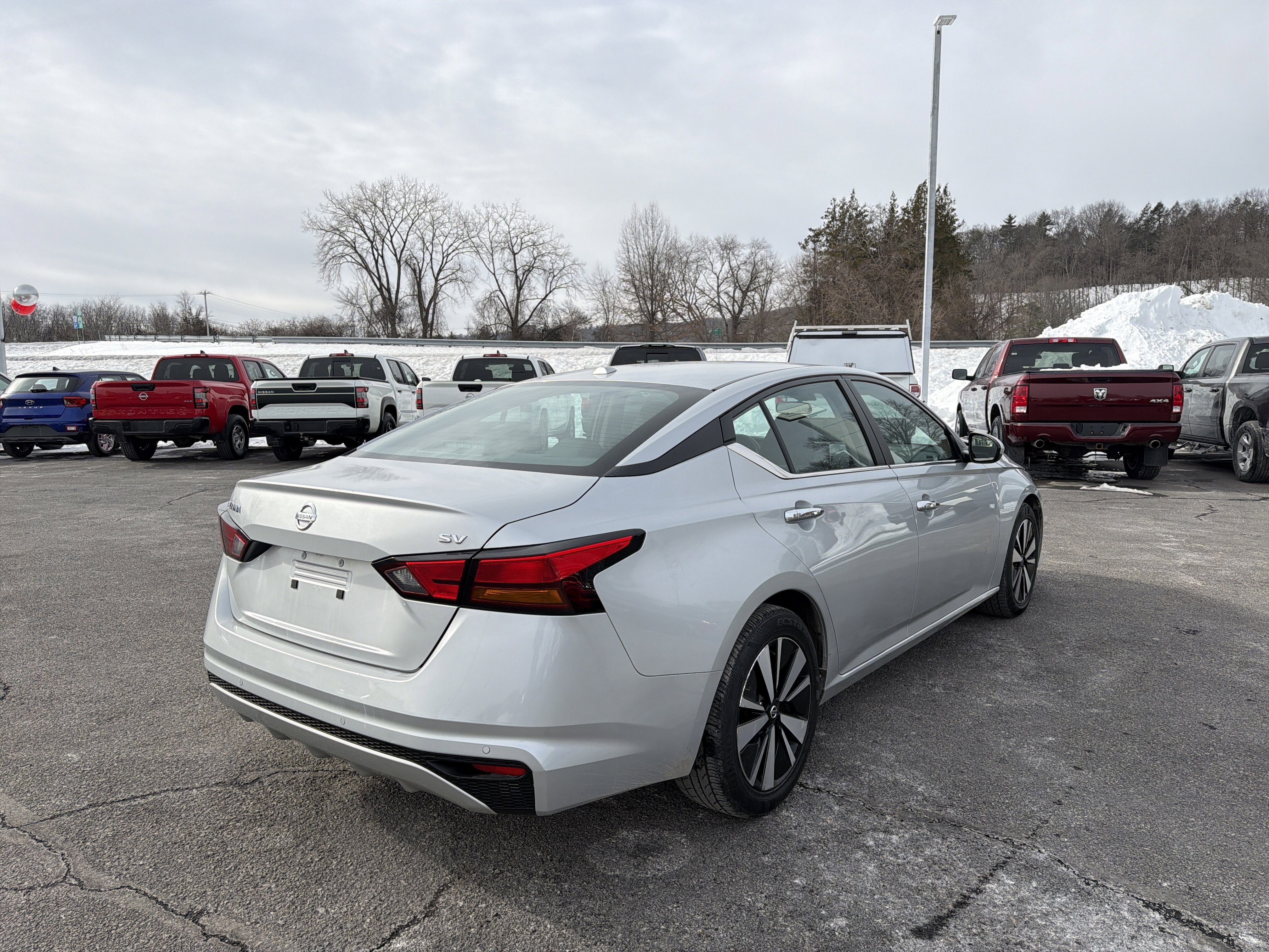 2022 Nissan Altima 2.5 SV