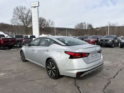 2022 Nissan Altima 2.5 SV