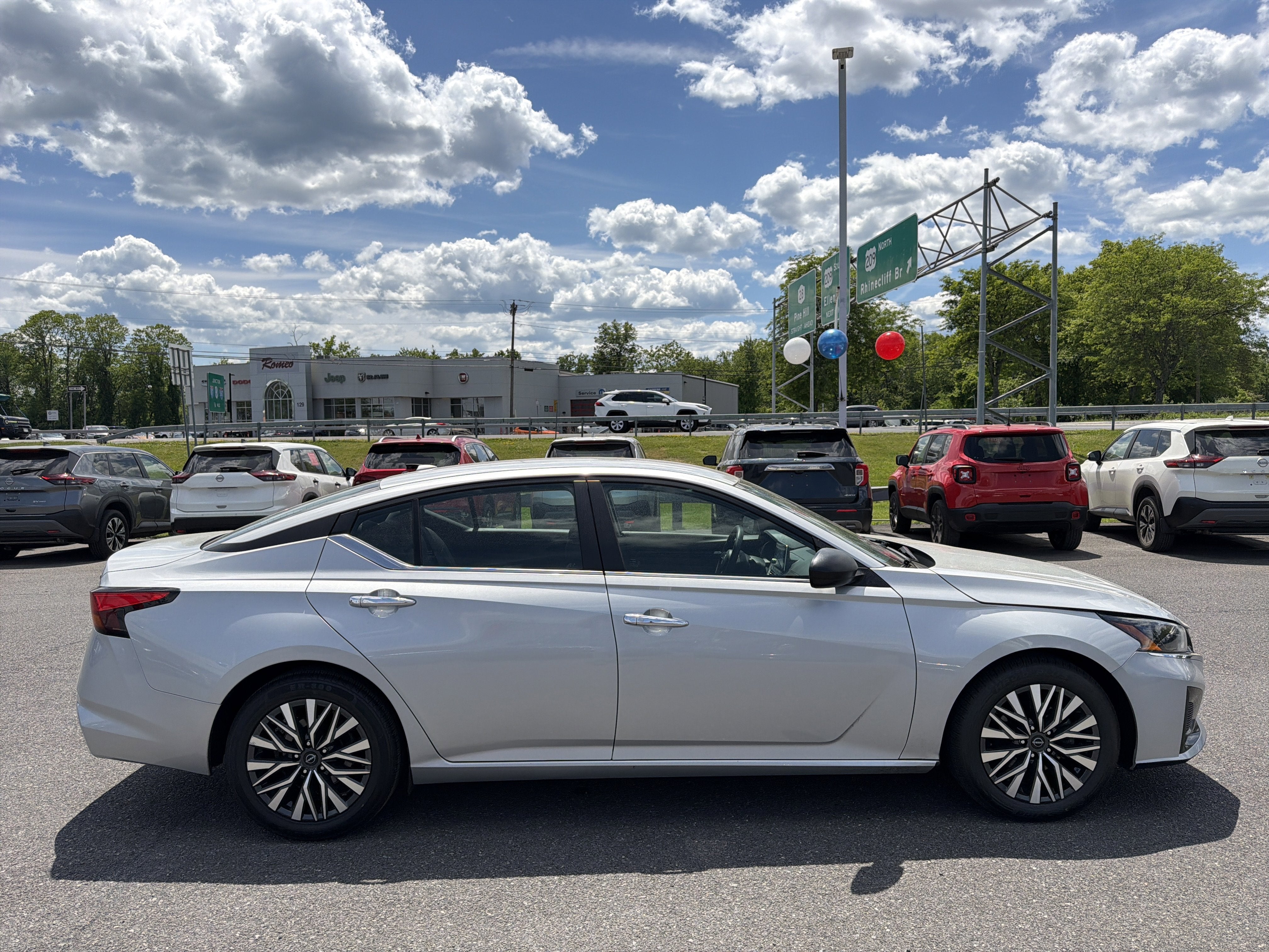 2024 Nissan Altima 2.5 SV