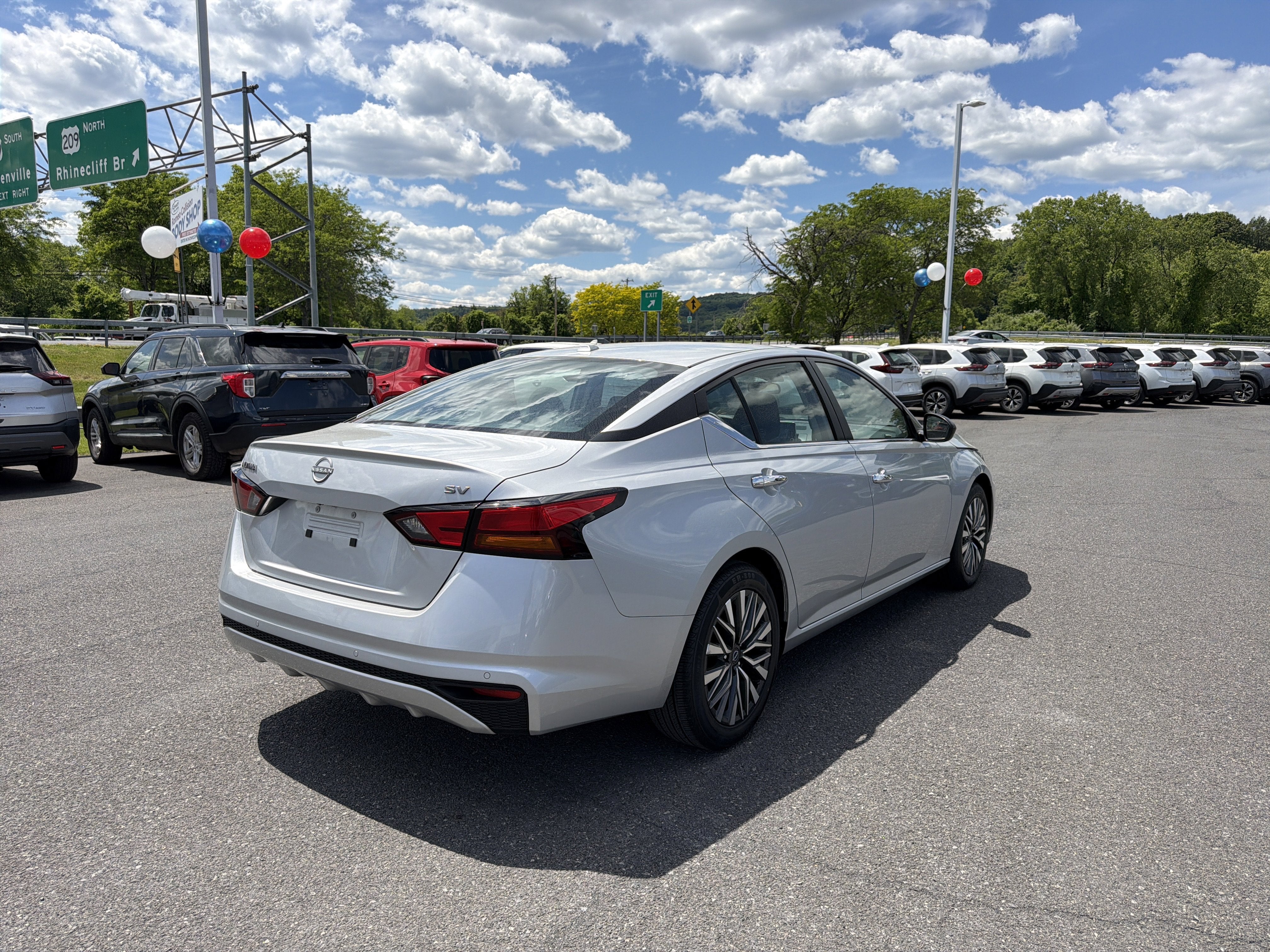 2024 Nissan Altima 2.5 SV