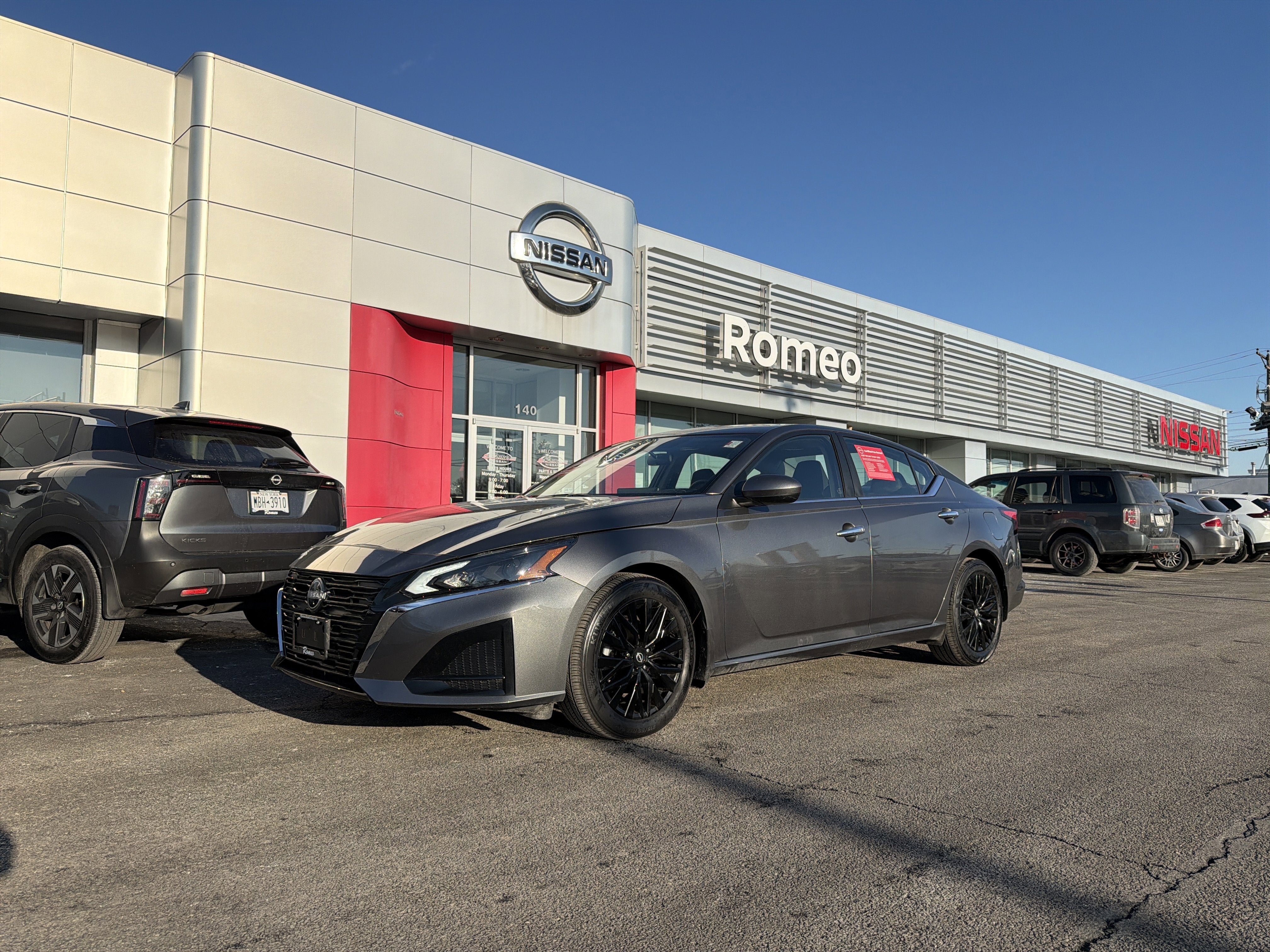 2025 Nissan Altima 2.5 SV