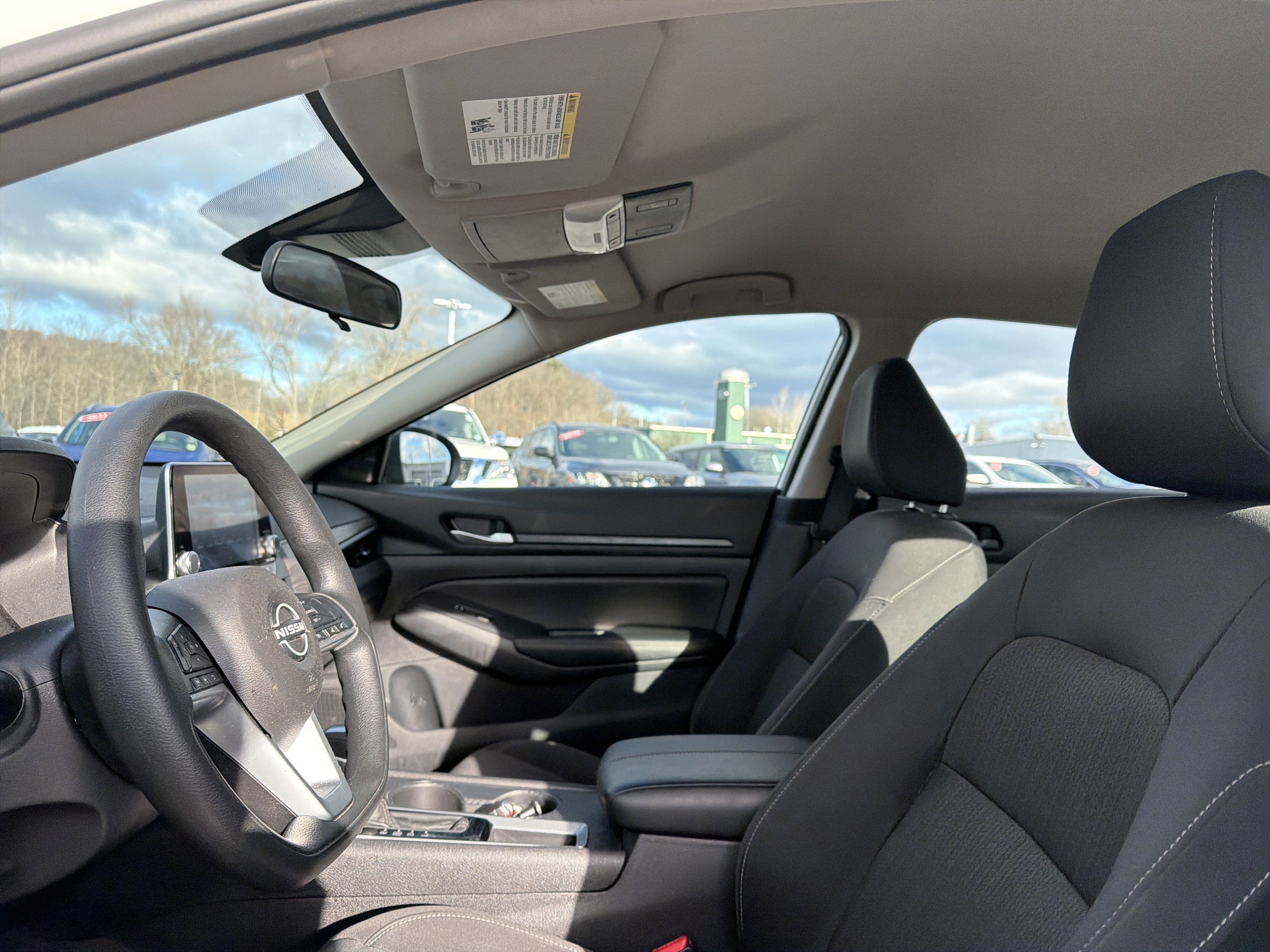 2025 Nissan Altima 2.5 SV