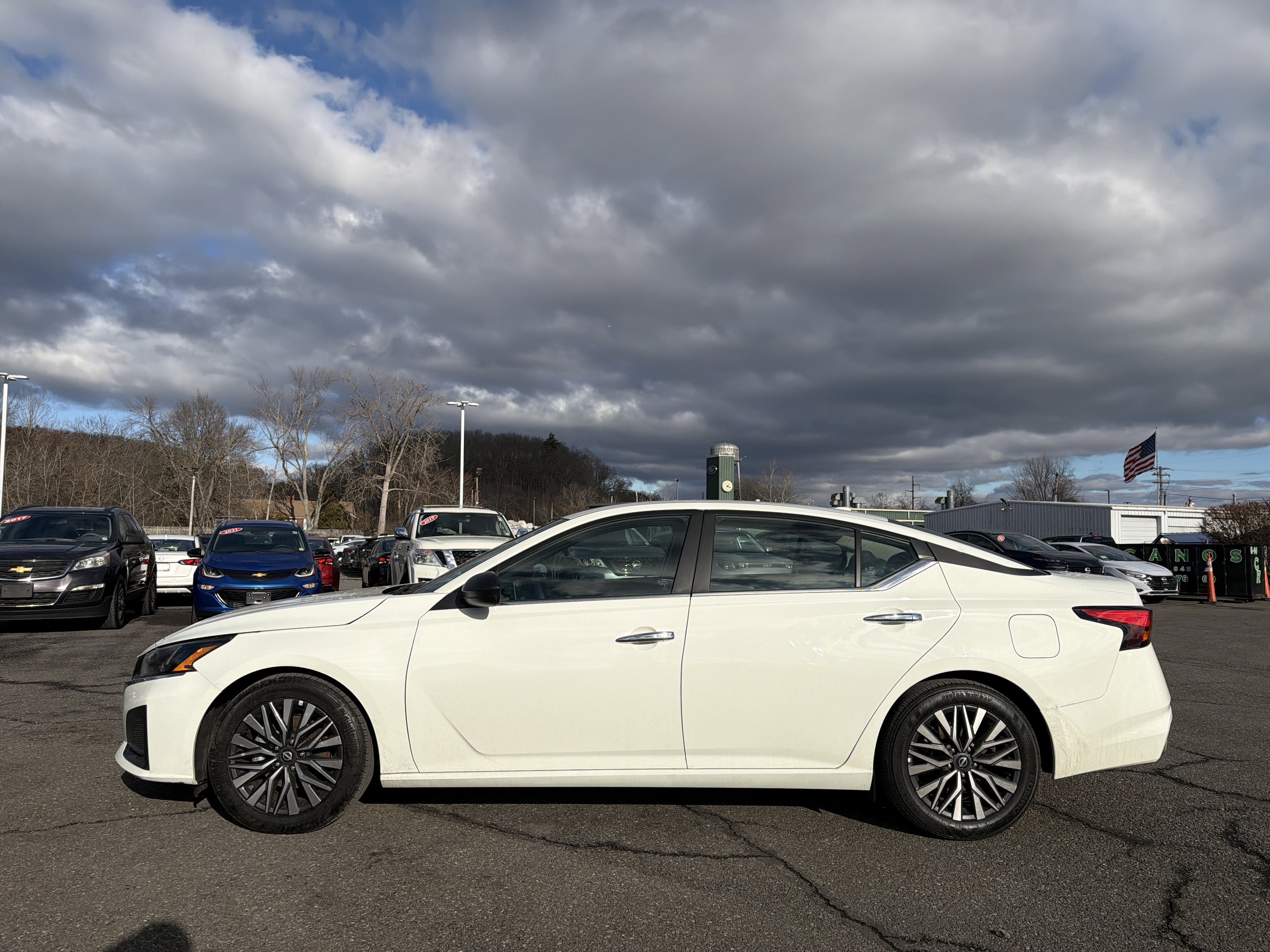 2025 Nissan Altima 2.5 SV