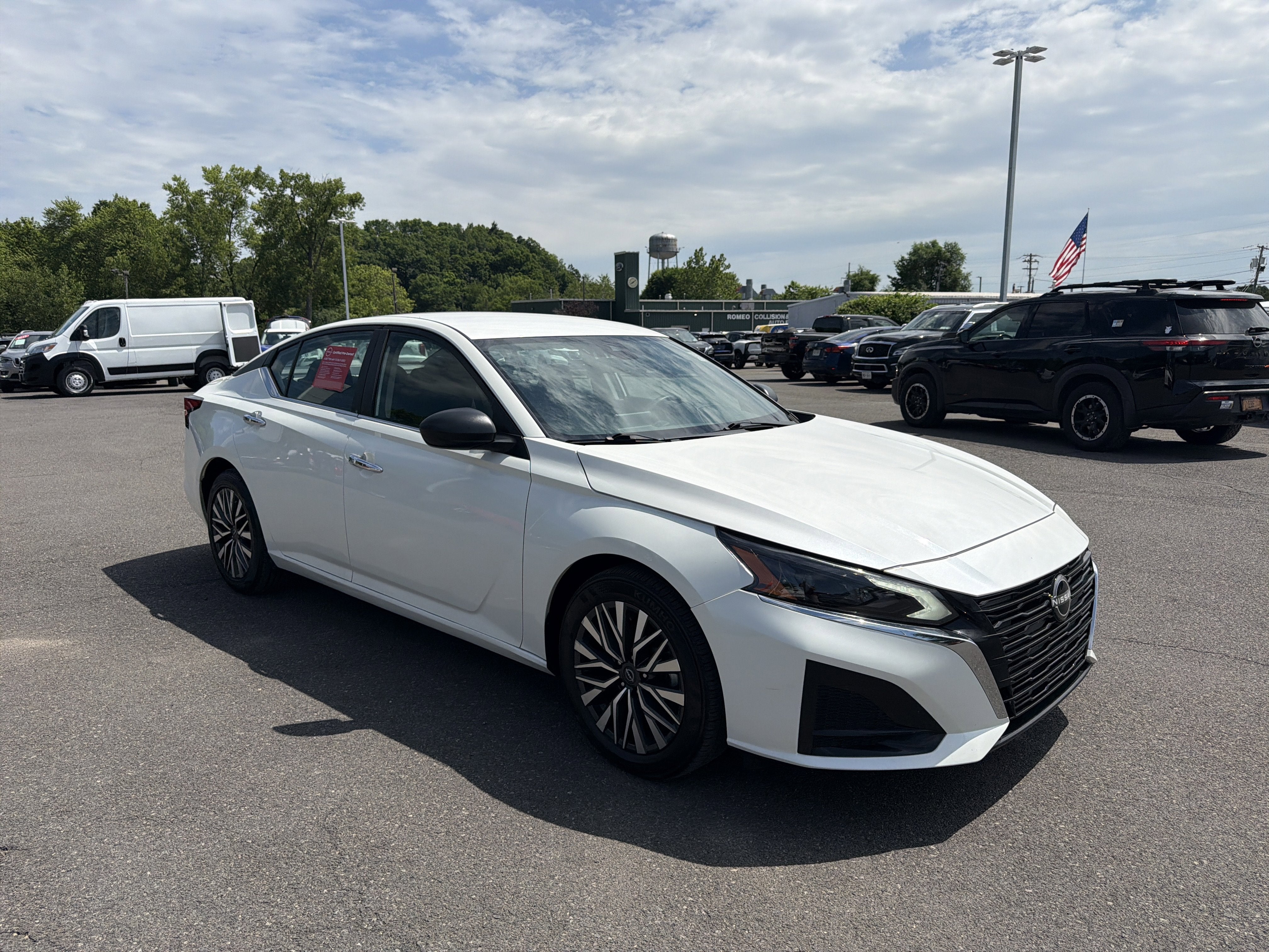 2024 Nissan Altima 2.5 SV