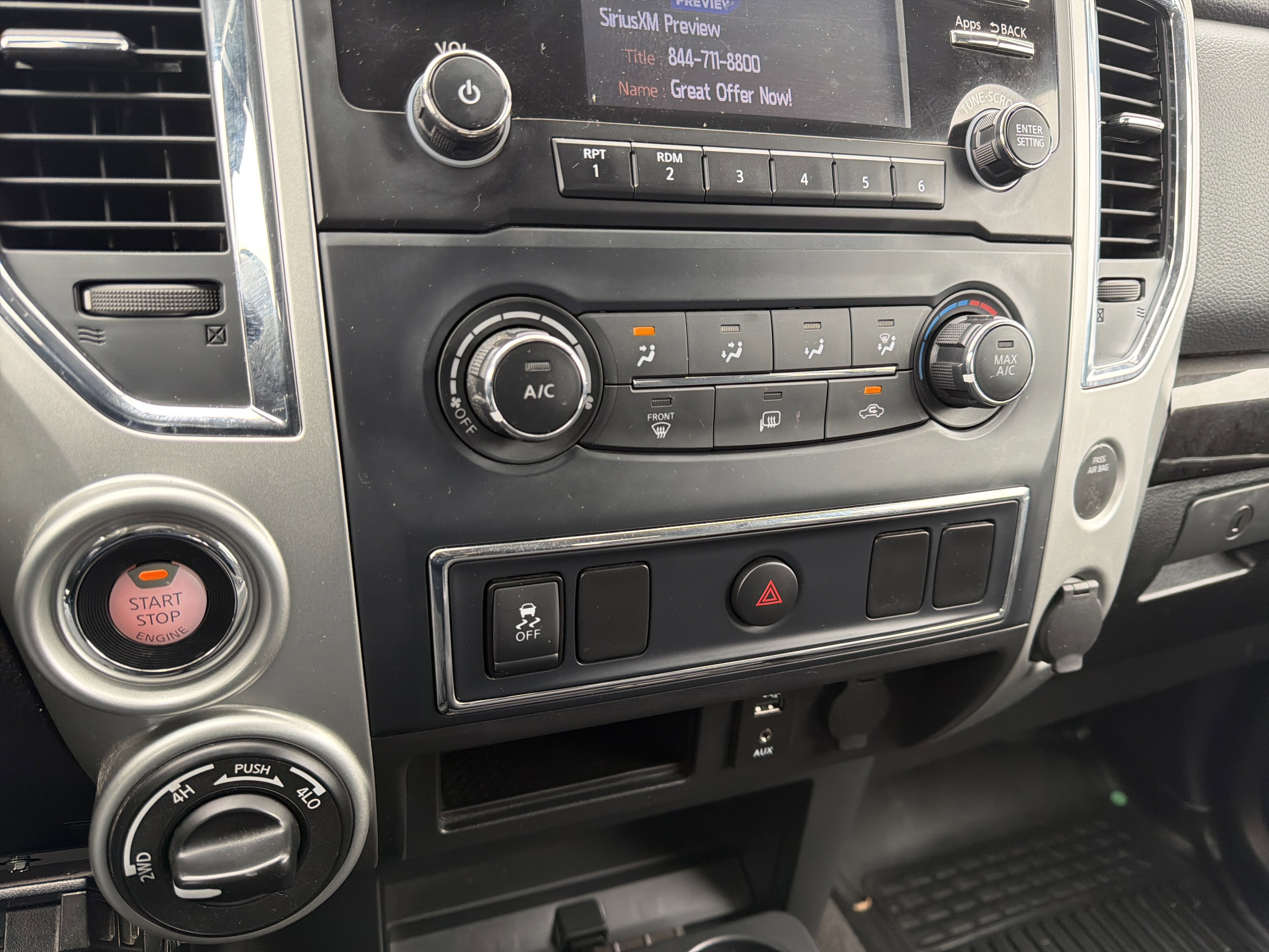 2017 Nissan Titan SV