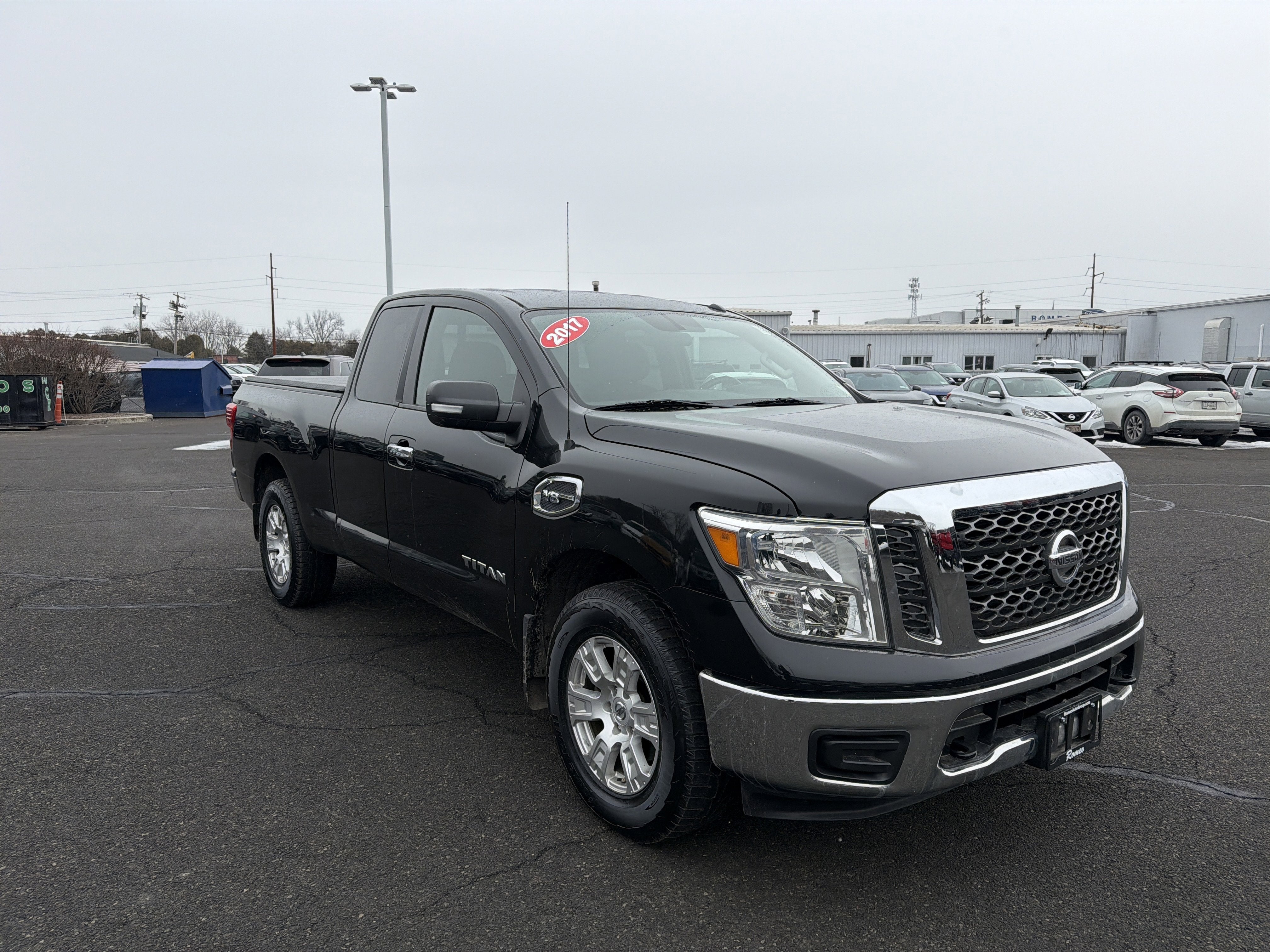 2017 Nissan Titan SV