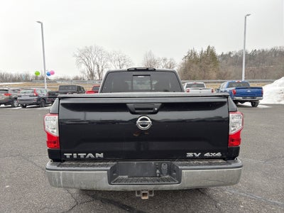2017 Nissan Titan SV