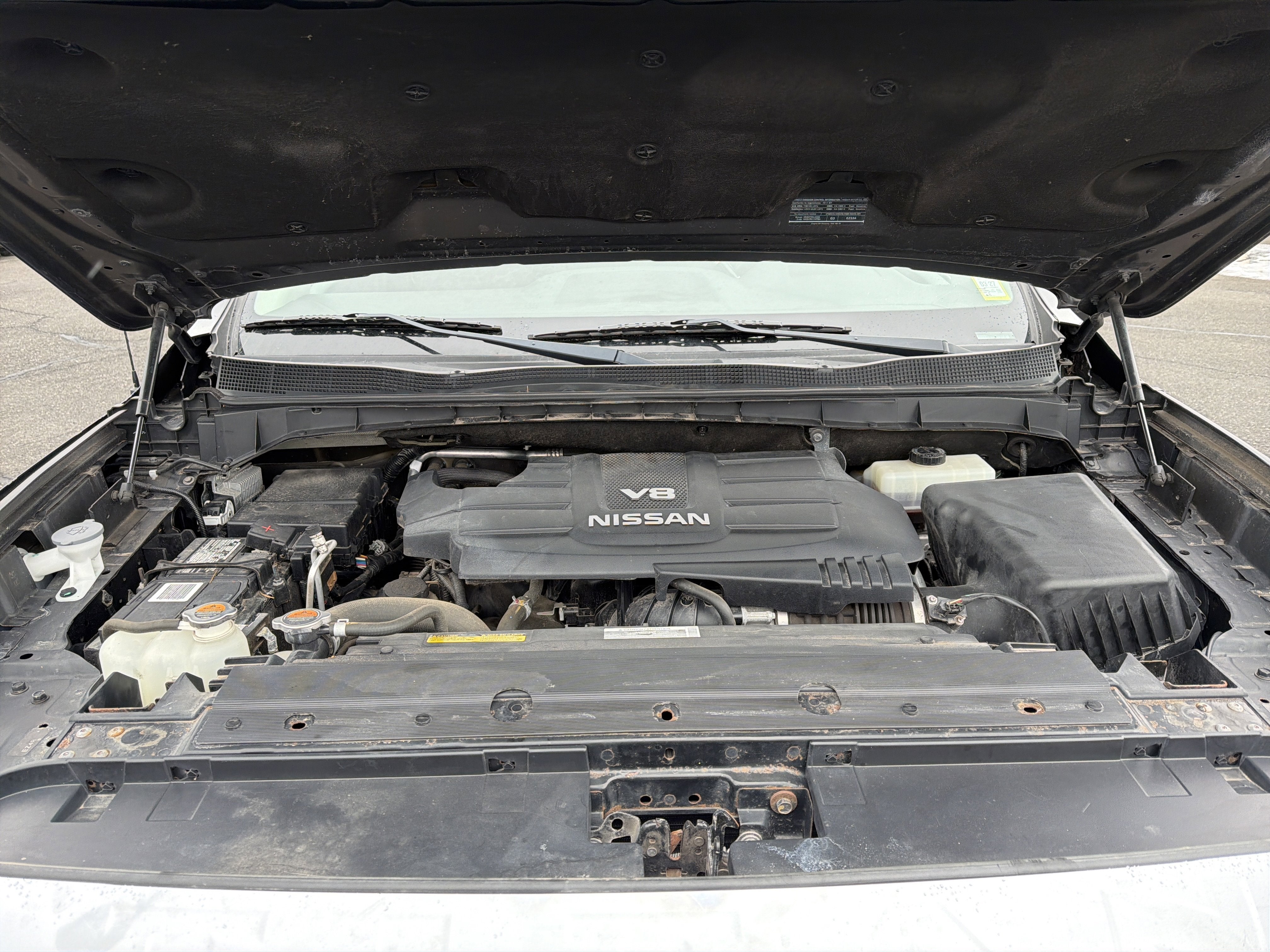 2017 Nissan Titan SV