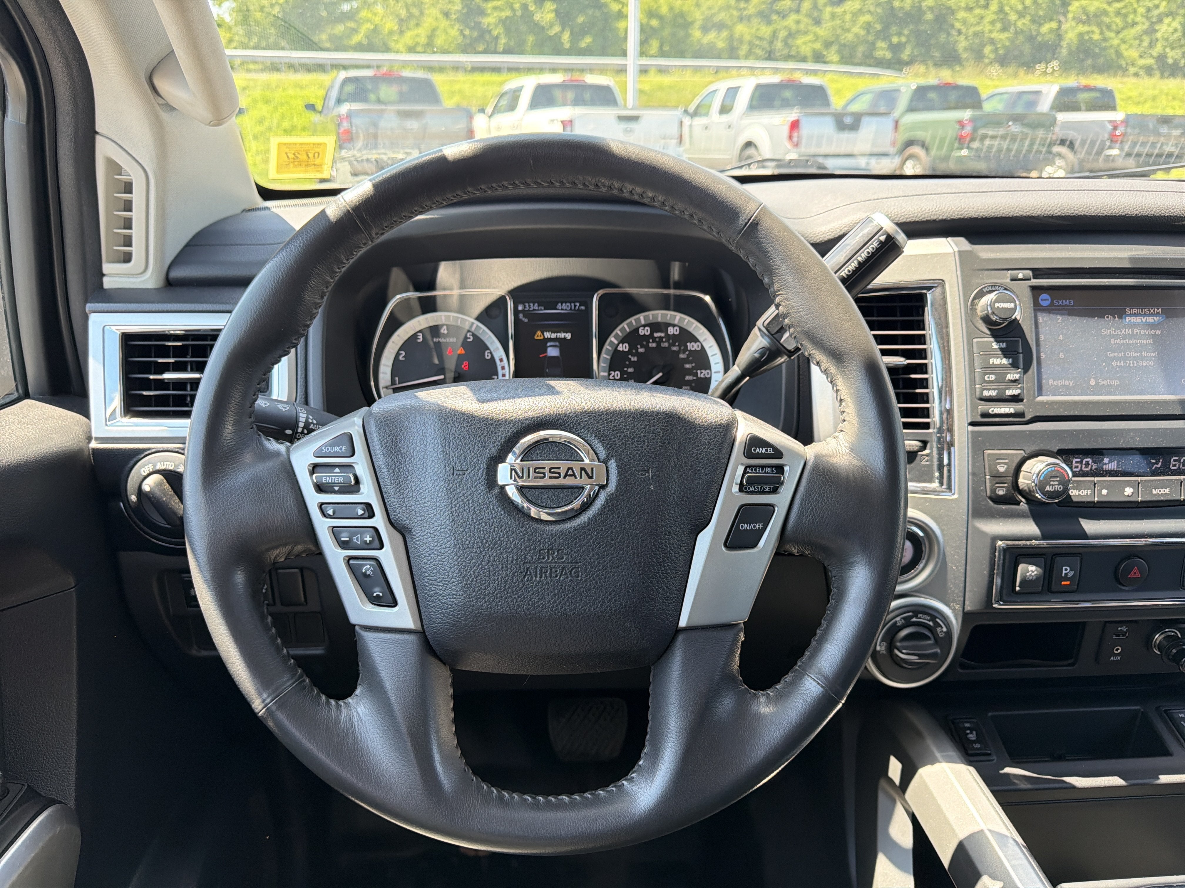 2017 Nissan Titan SV