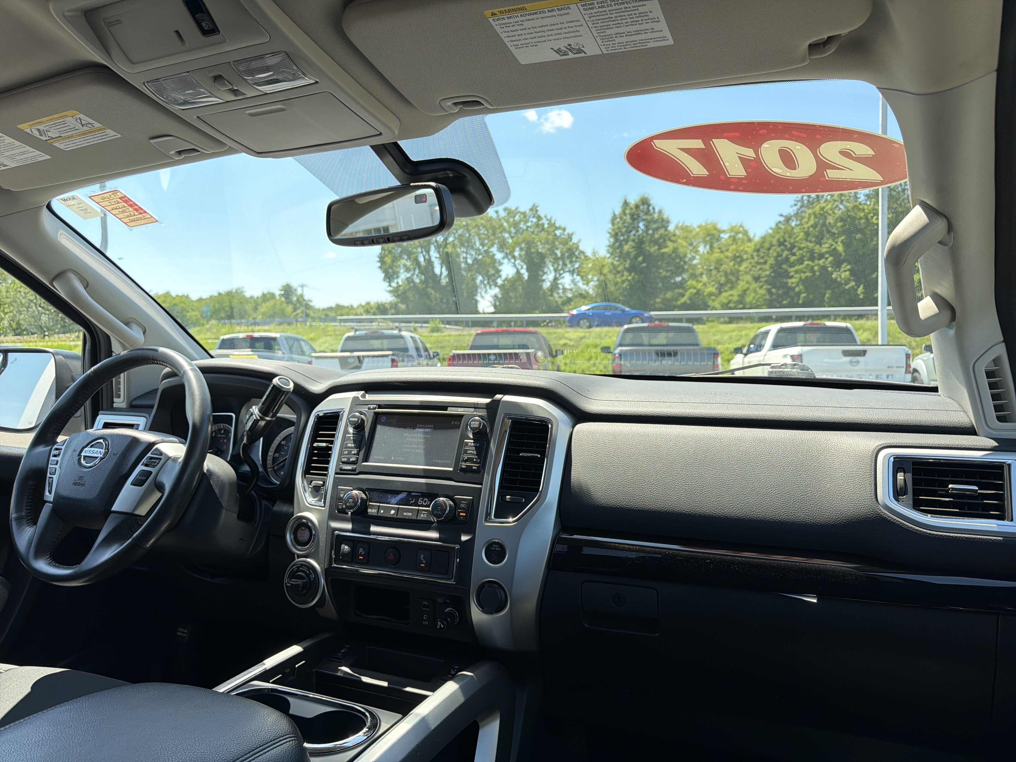2017 Nissan Titan SV