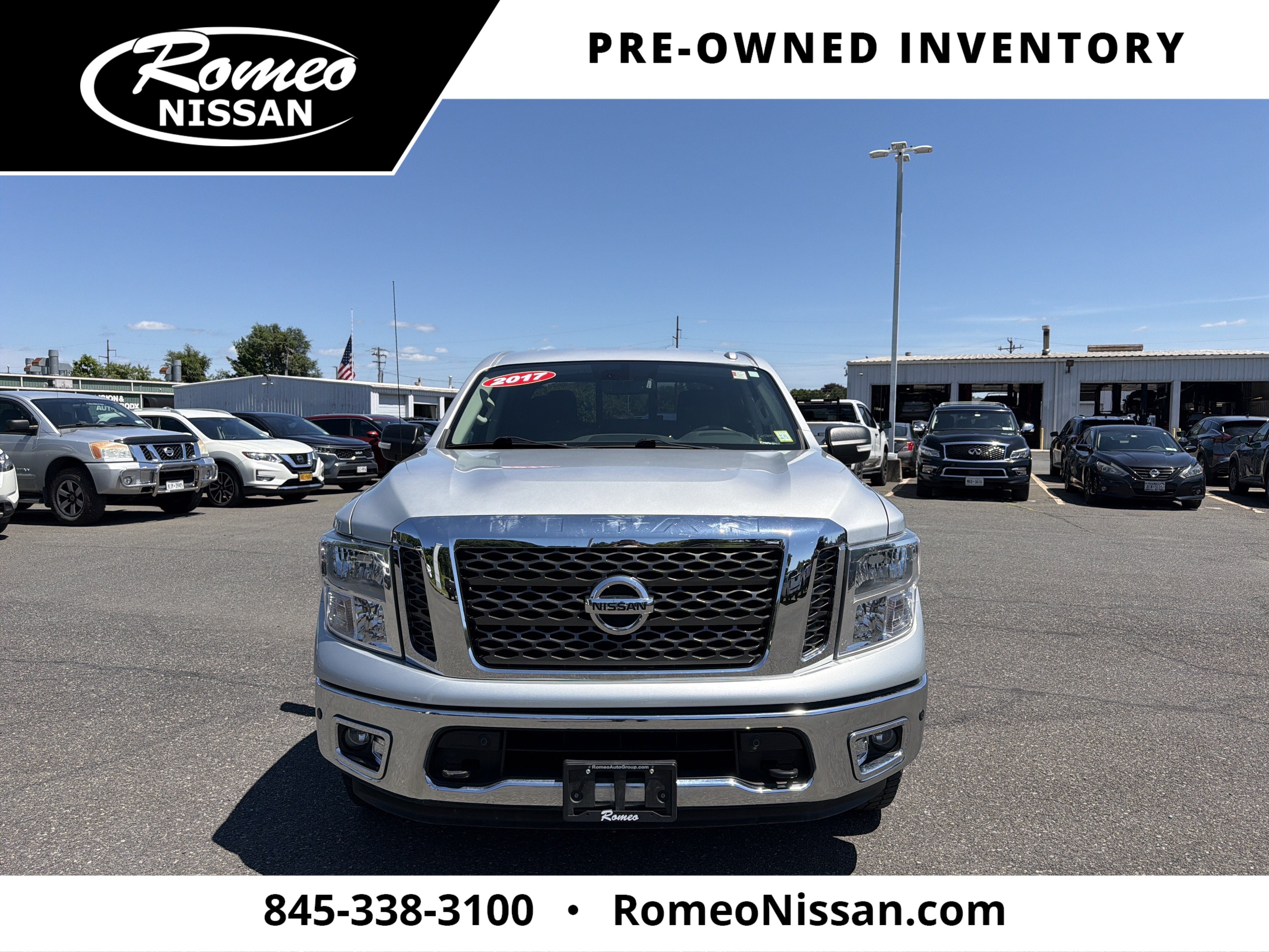 2017 Nissan Titan SV