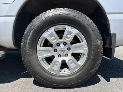 2017 Nissan Titan SV