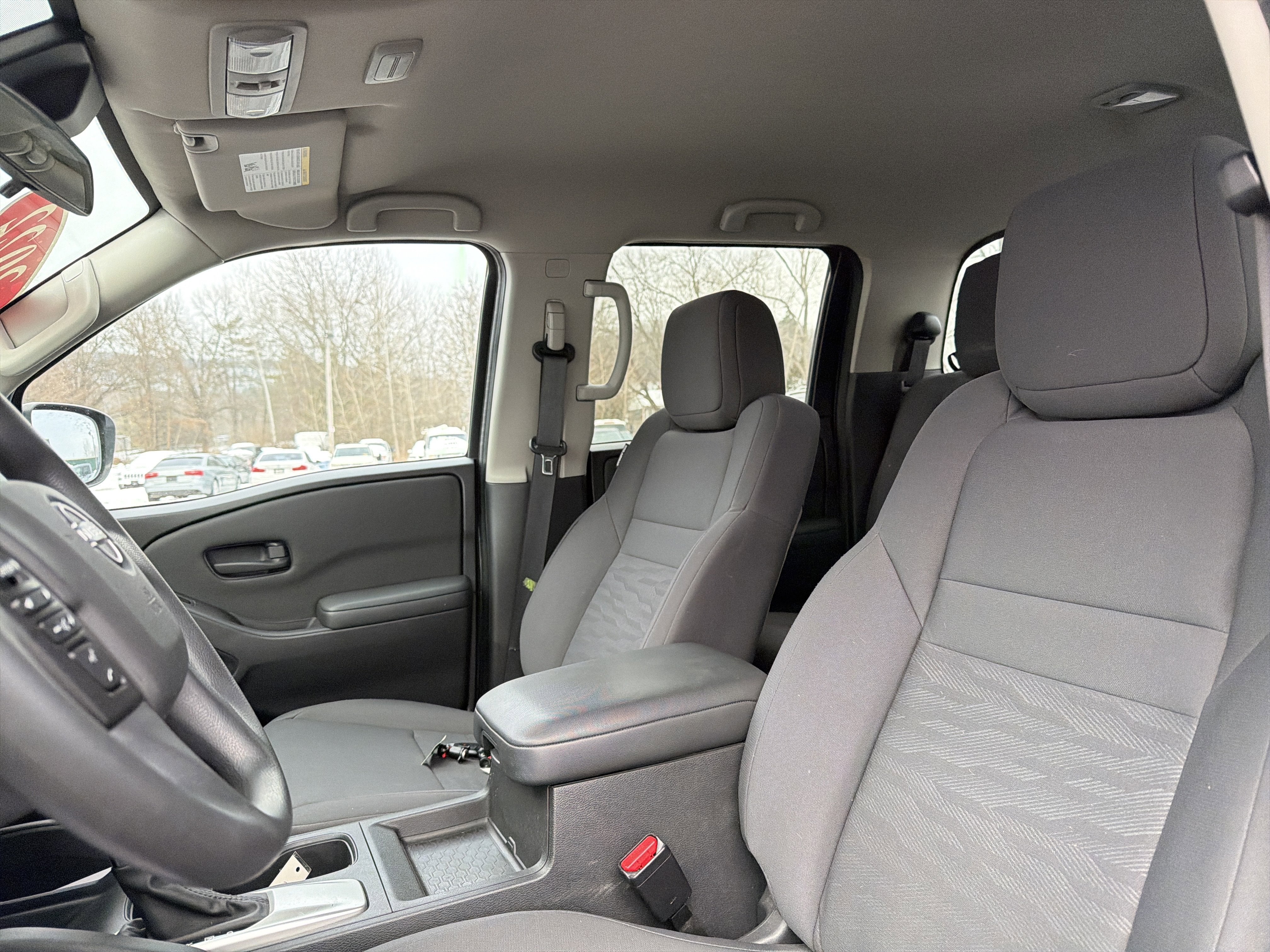 2022 Nissan Frontier S