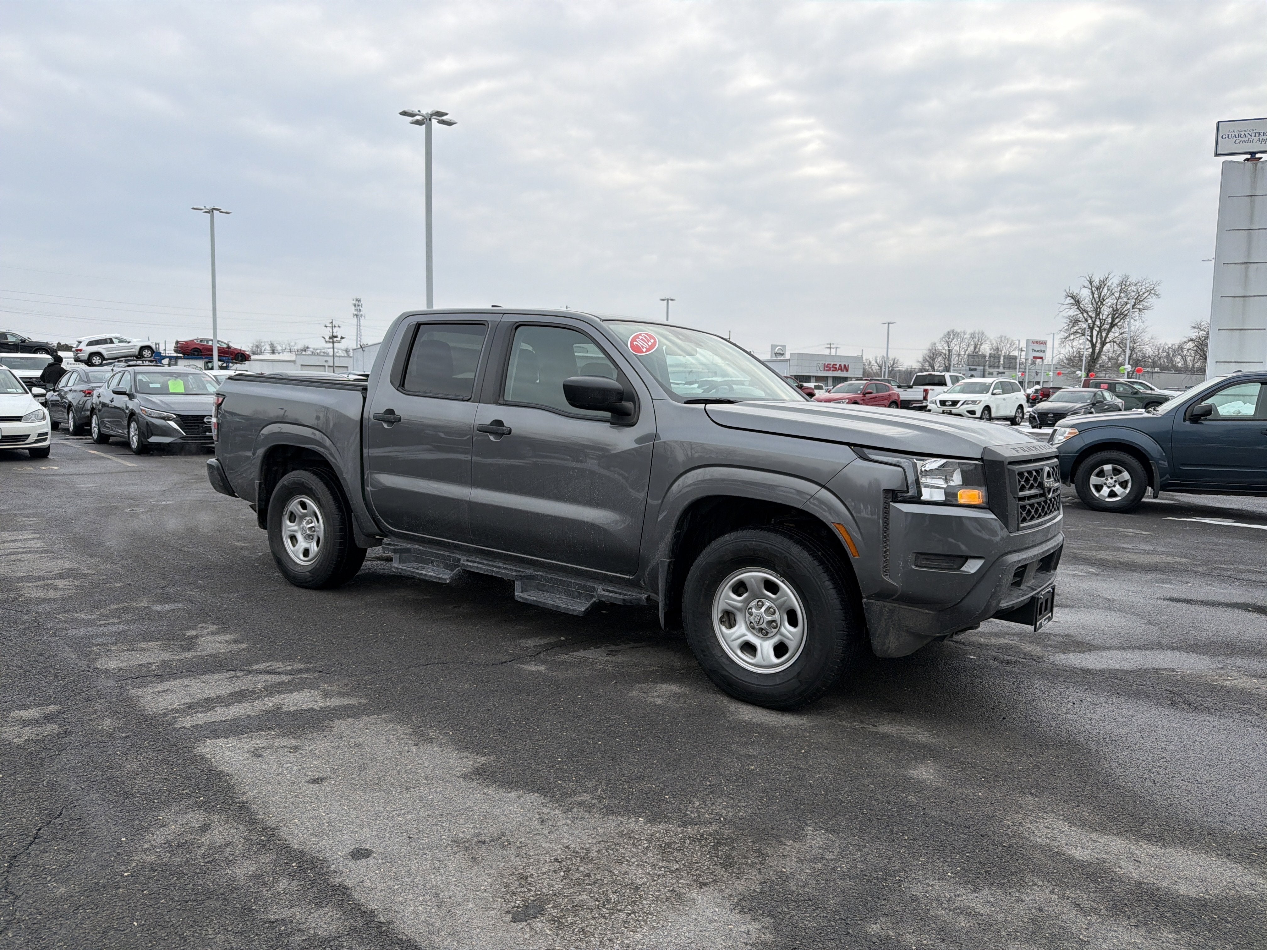 2022 Nissan Frontier S