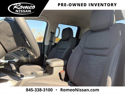 2024 Nissan Frontier SV