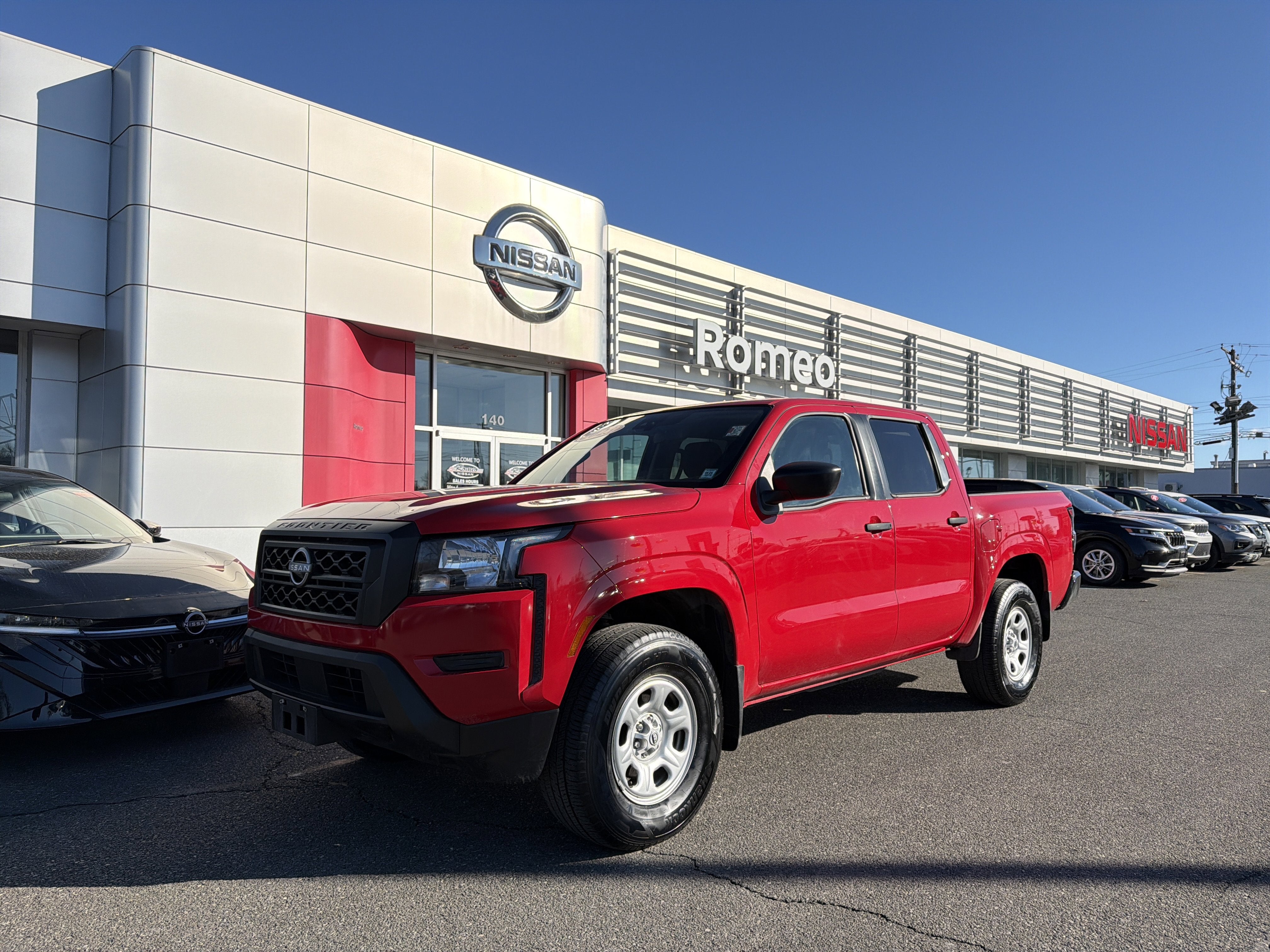 2023 Nissan Frontier S