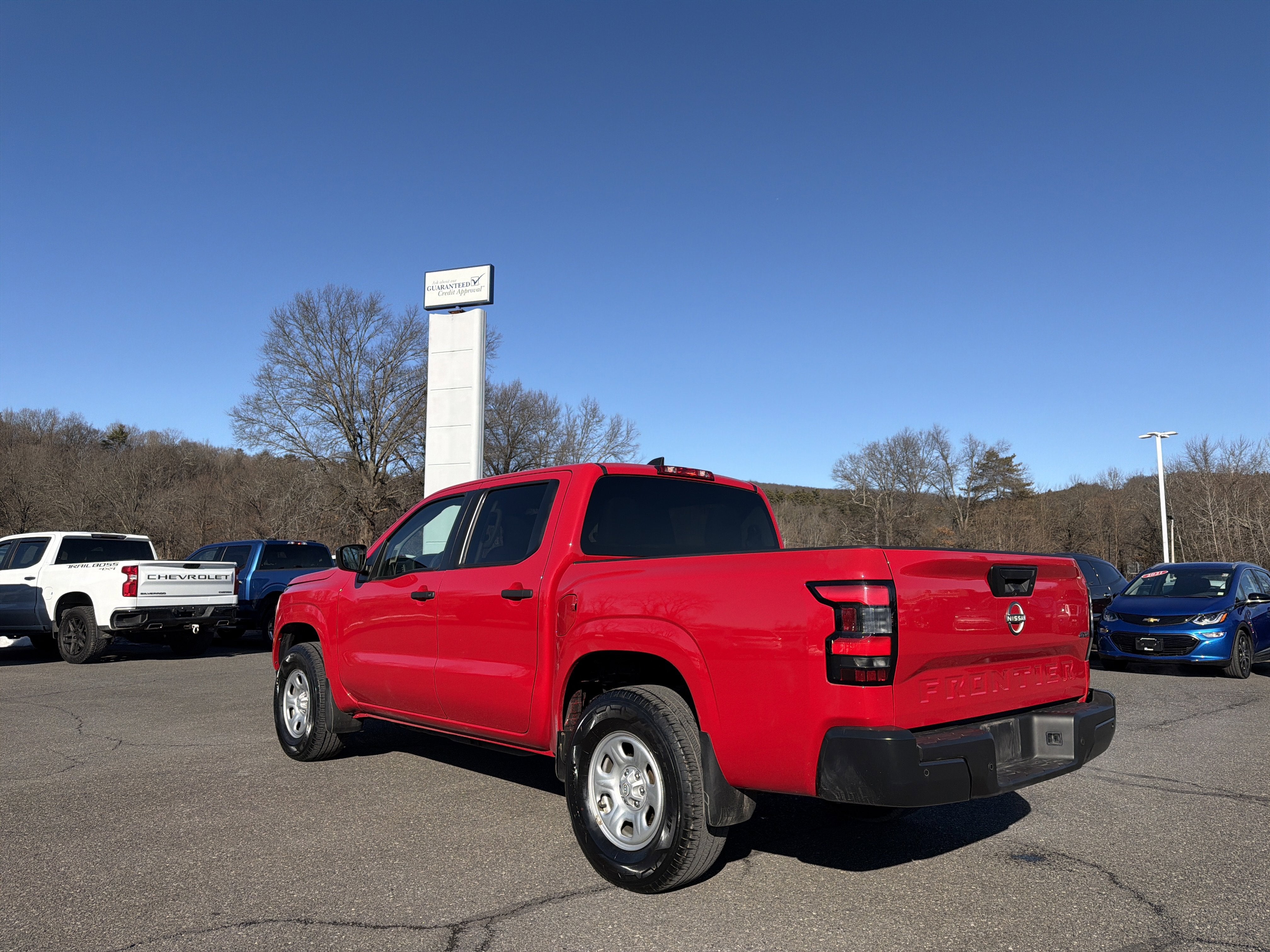 2023 Nissan Frontier S