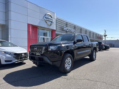 2024 Nissan Frontier SV