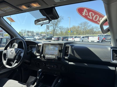 2024 Nissan Frontier SV