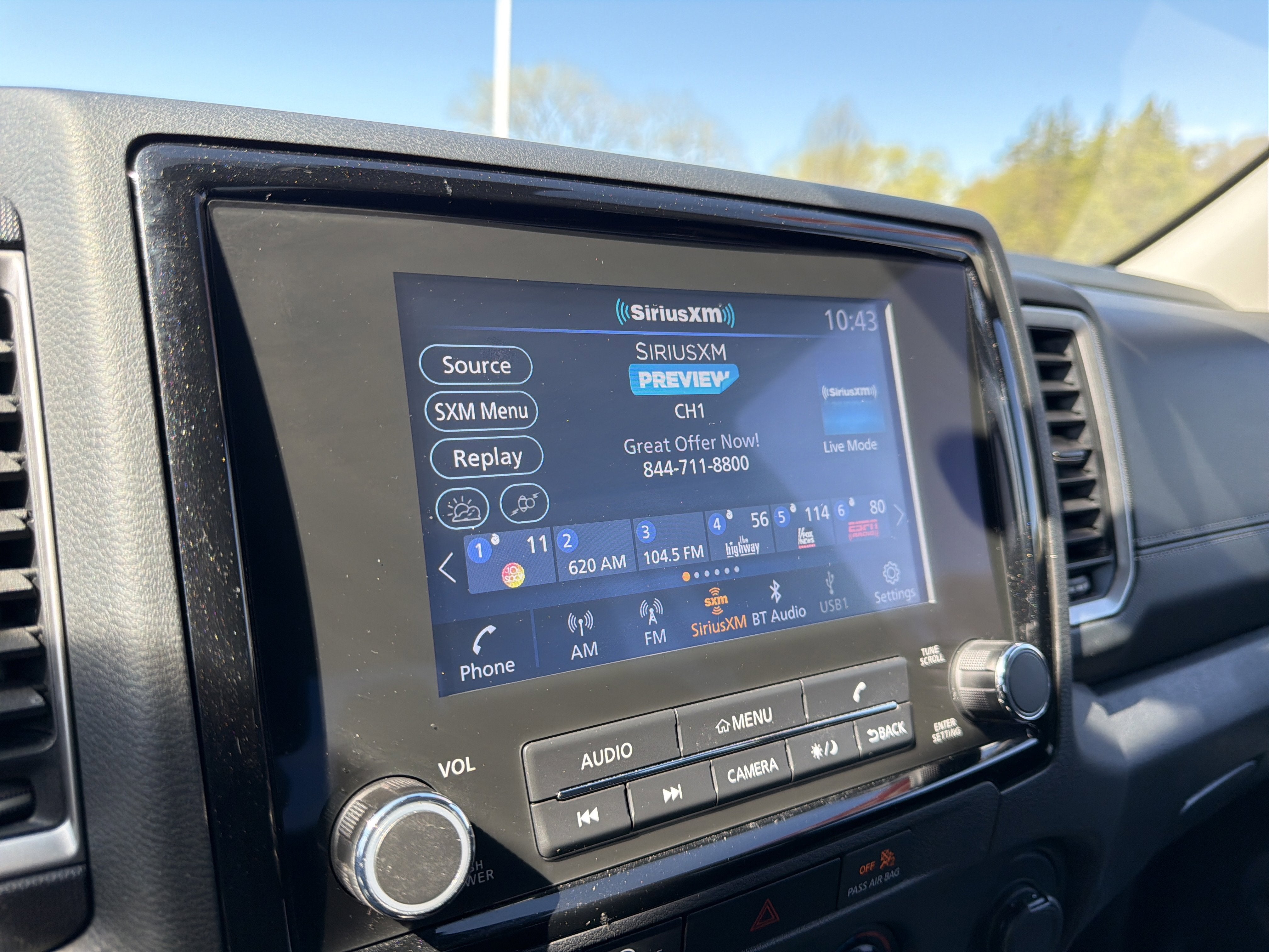 2024 Nissan Frontier SV