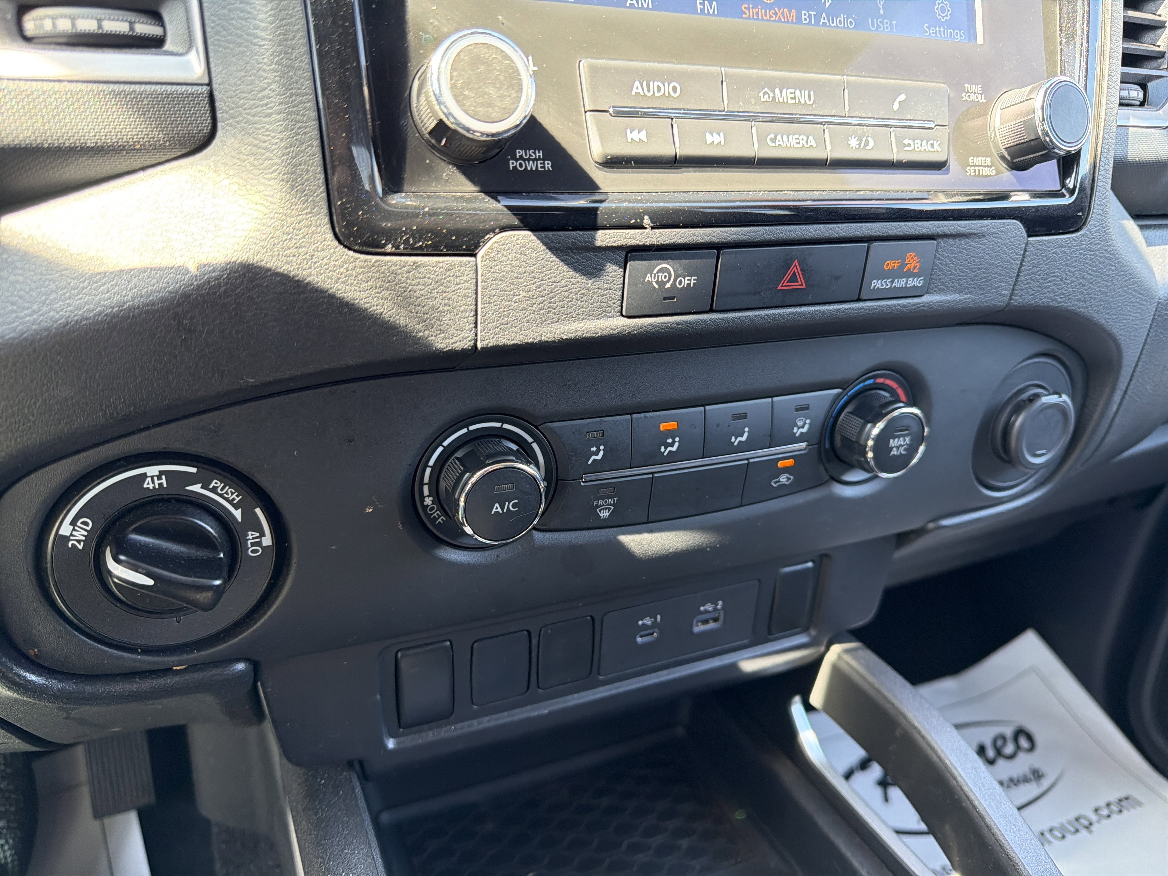 2024 Nissan Frontier SV