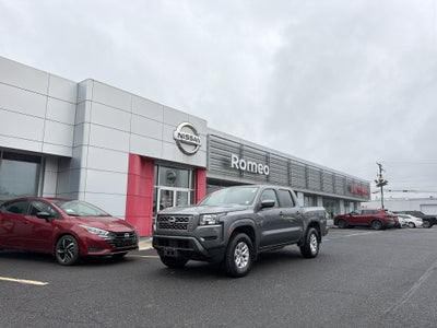 2024 Nissan Frontier SV