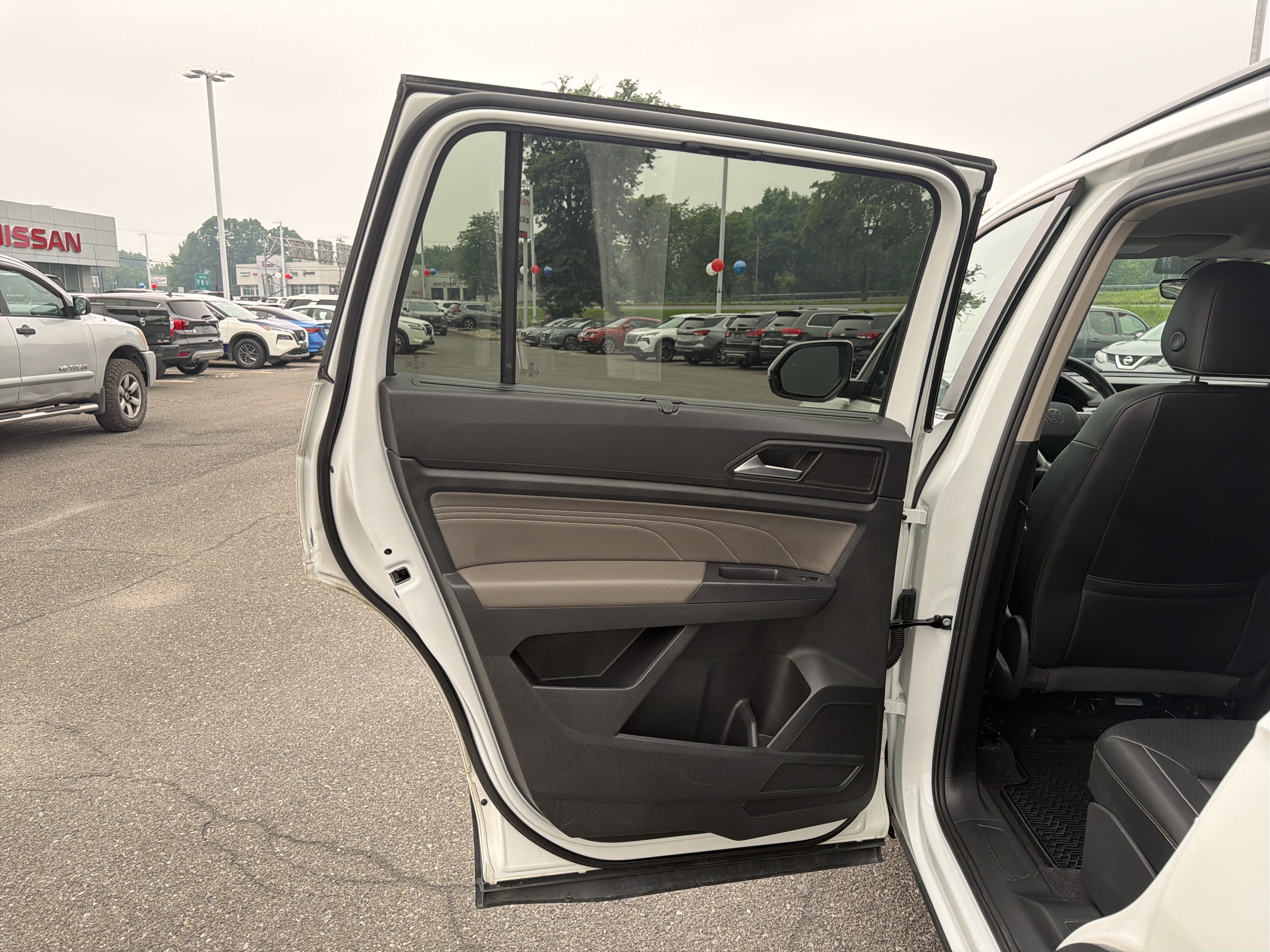 2021 Volkswagen Atlas 3.6L V6 SE w/Technology