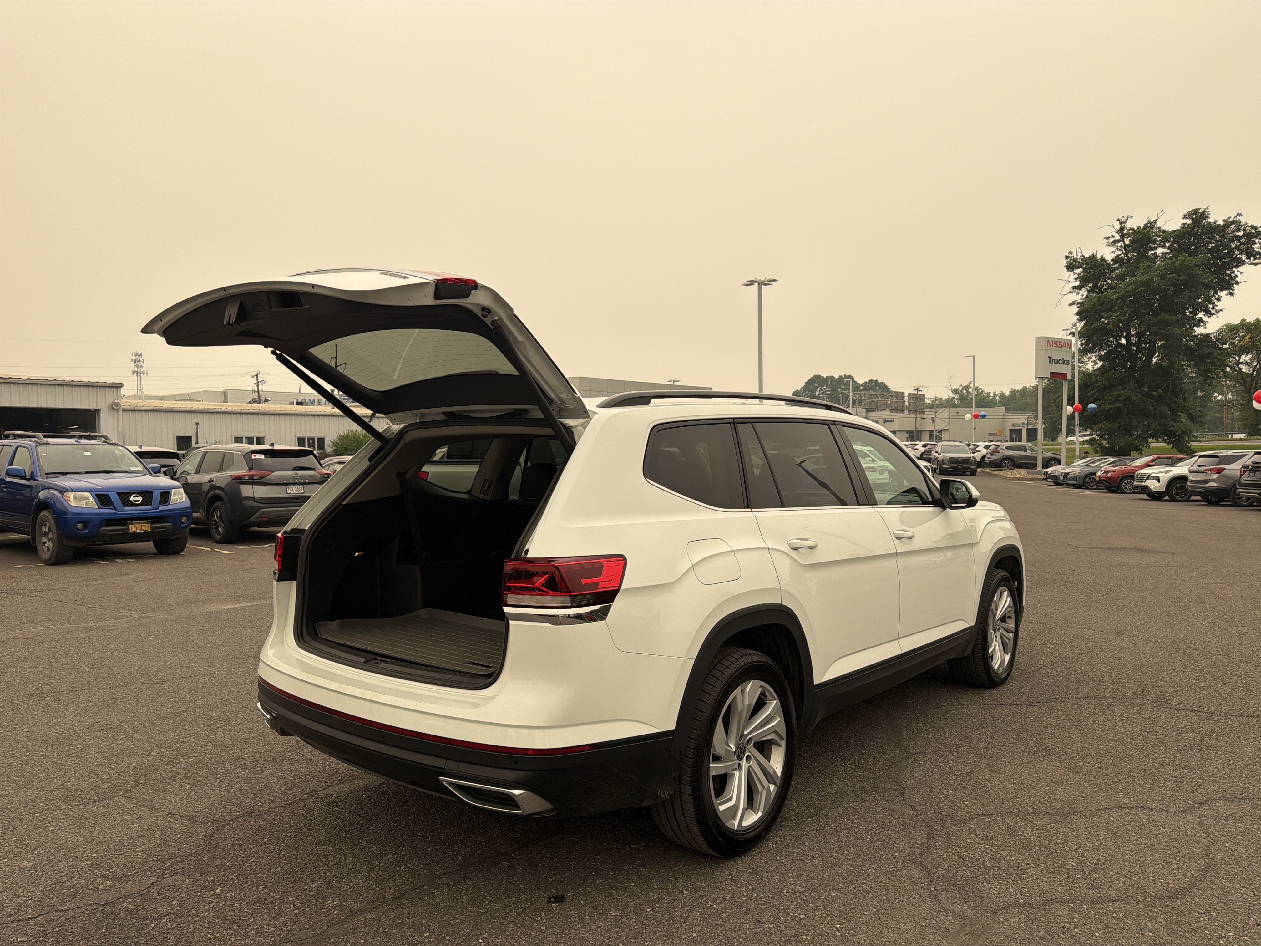 2021 Volkswagen Atlas 3.6L V6 SE w/Technology