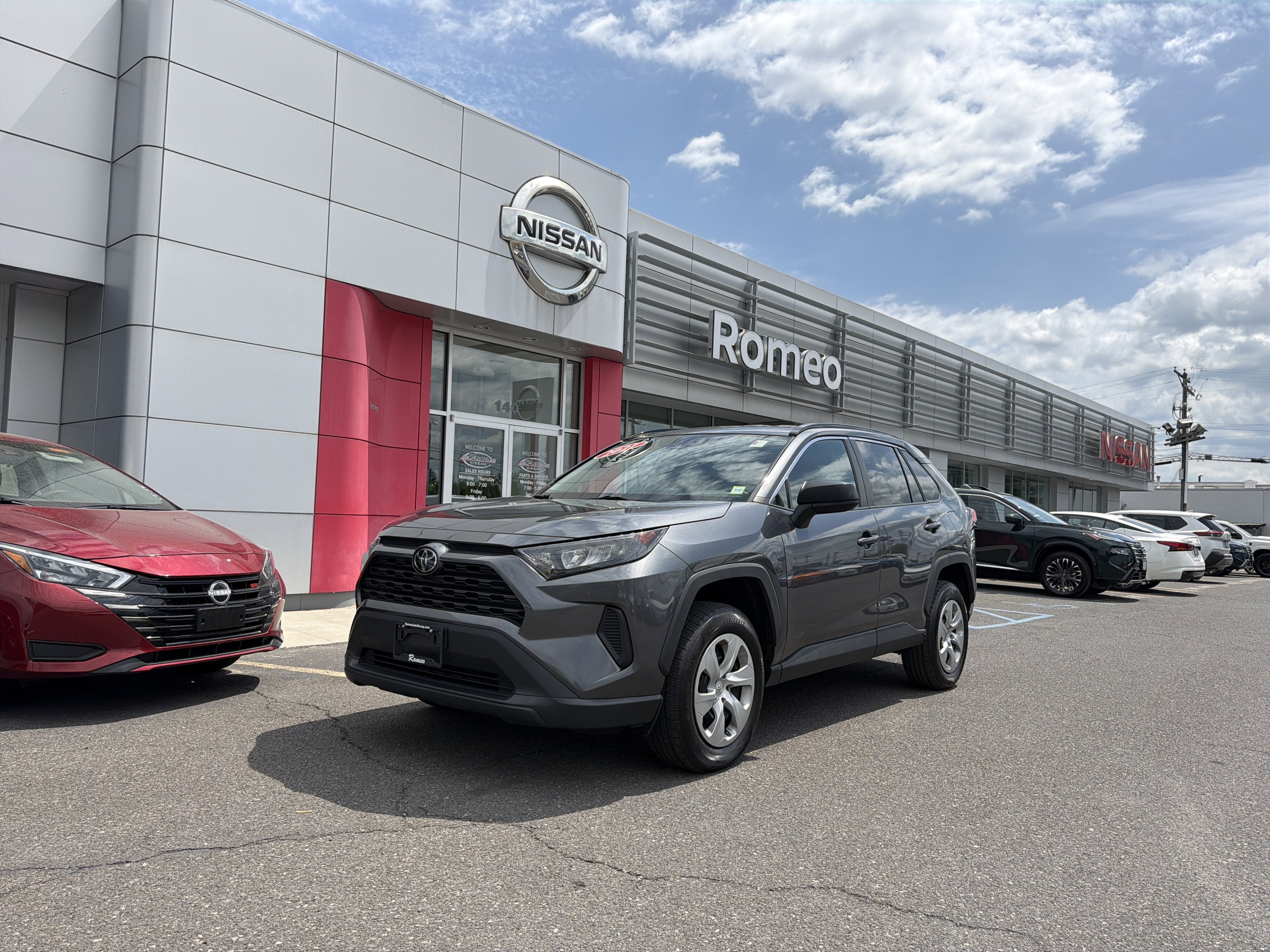 2021 Toyota RAV4 LE