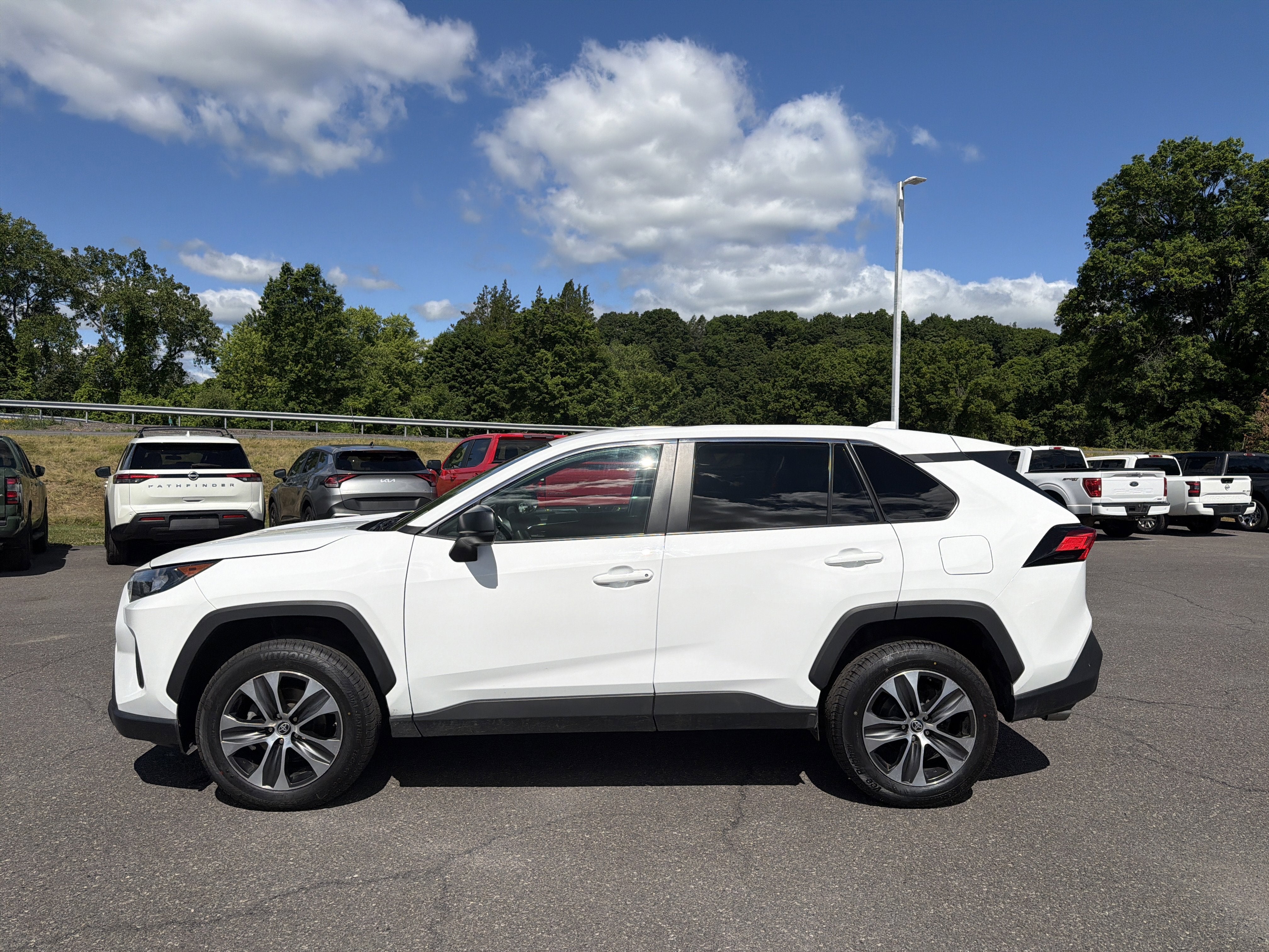 2022 Toyota RAV4 LE