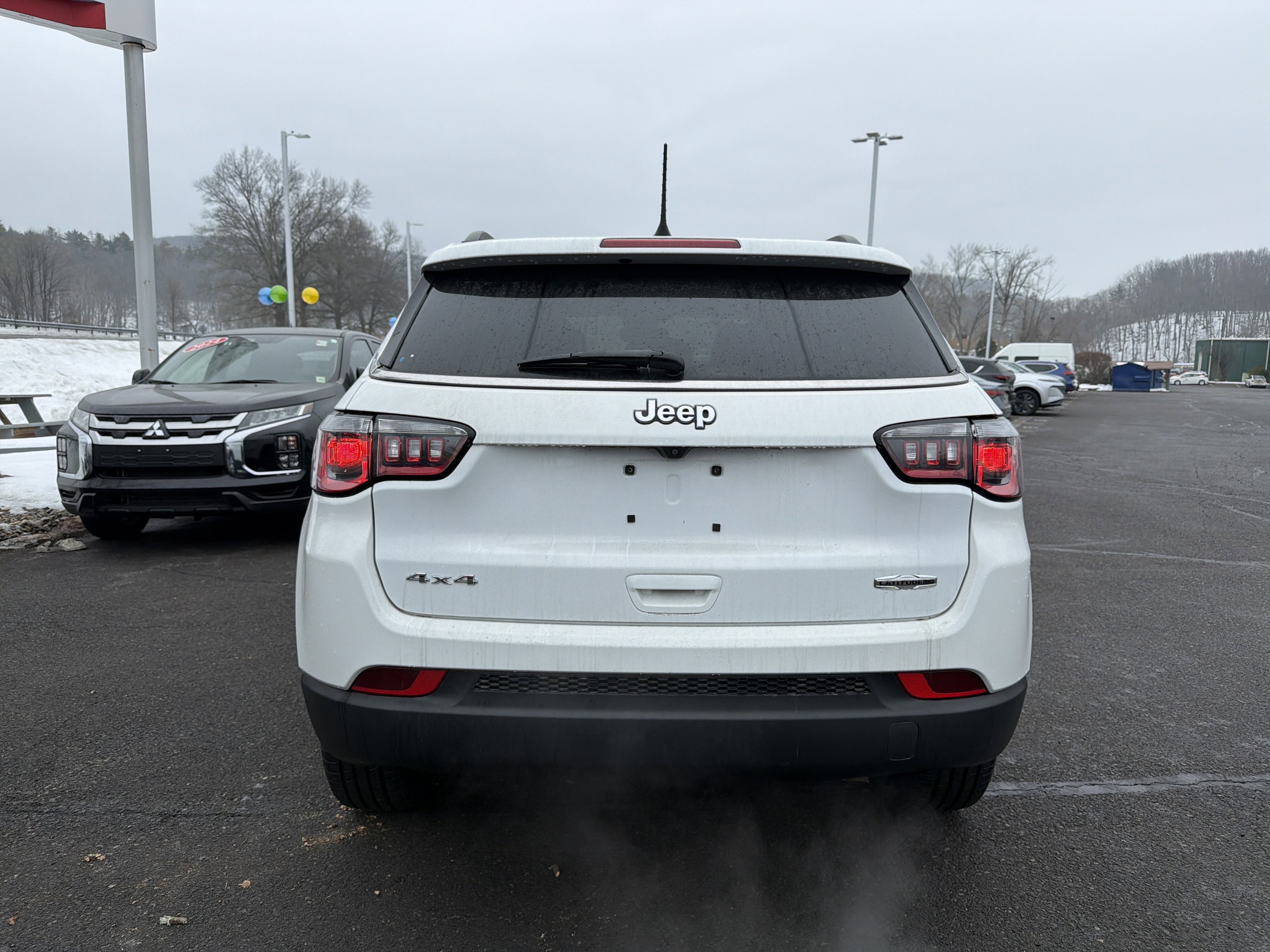2022 Jeep Compass Latitude Lux