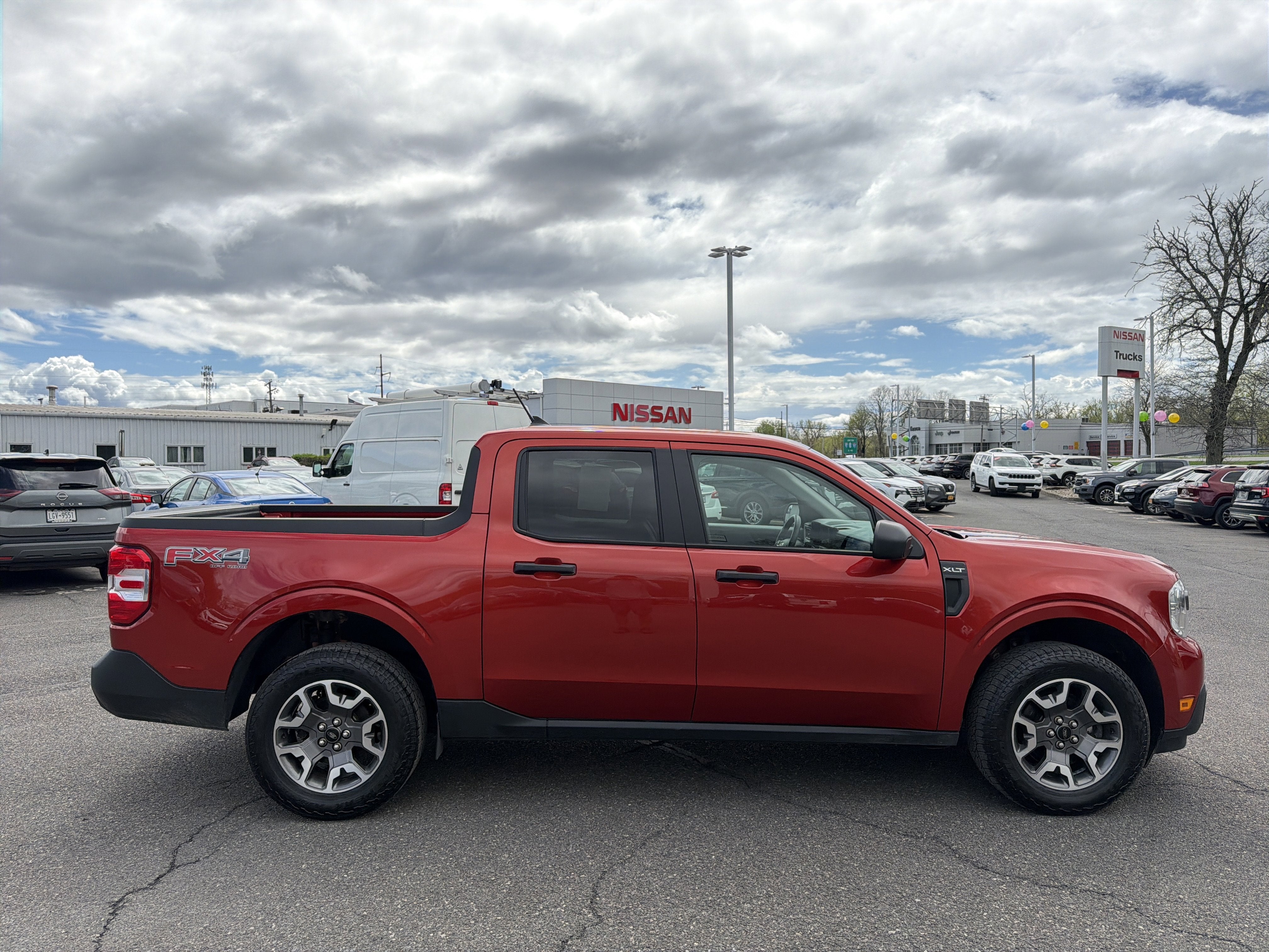 2023 Ford Maverick XLT