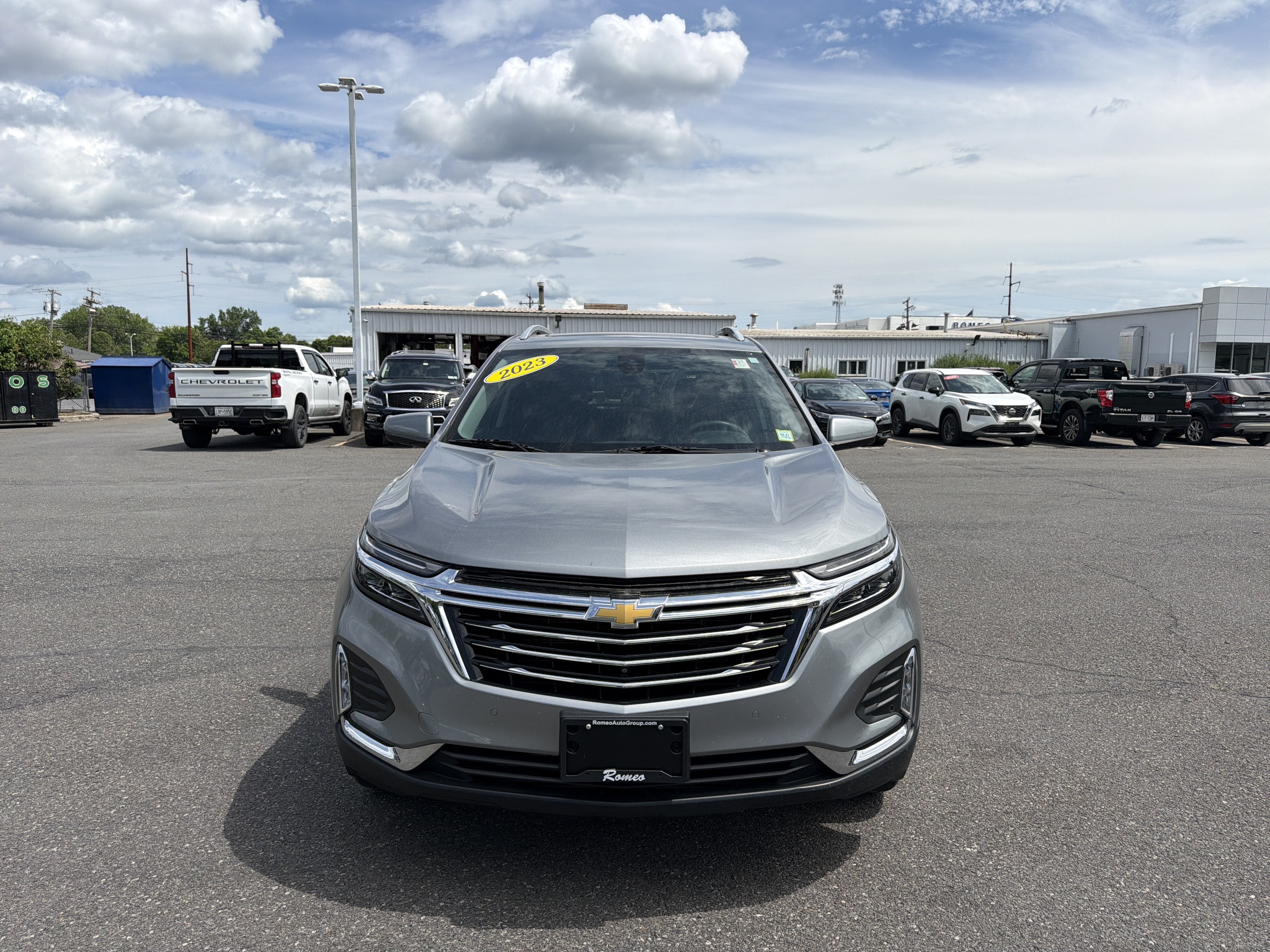2023 Chevrolet Equinox Premier