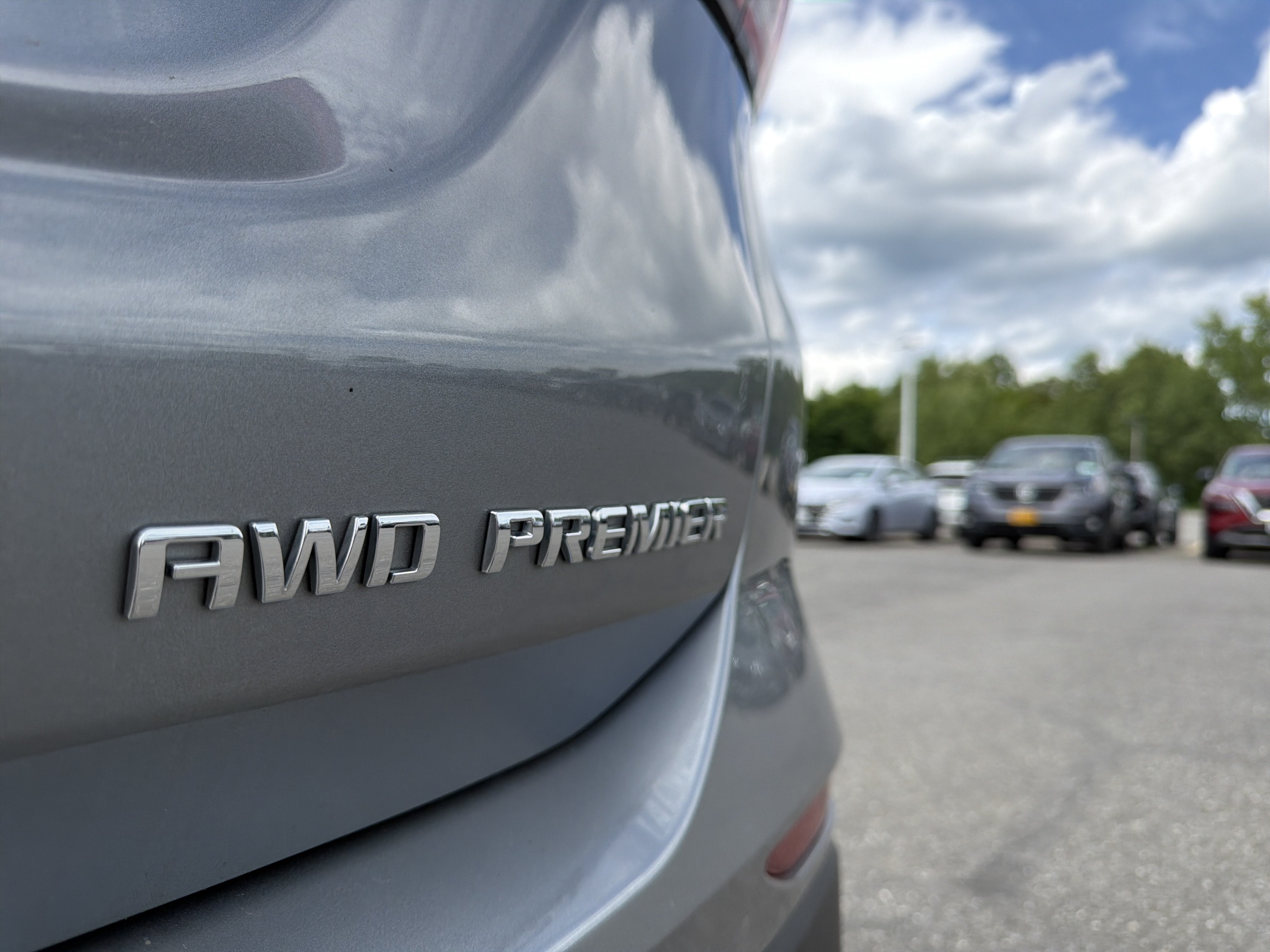 2023 Chevrolet Equinox Premier